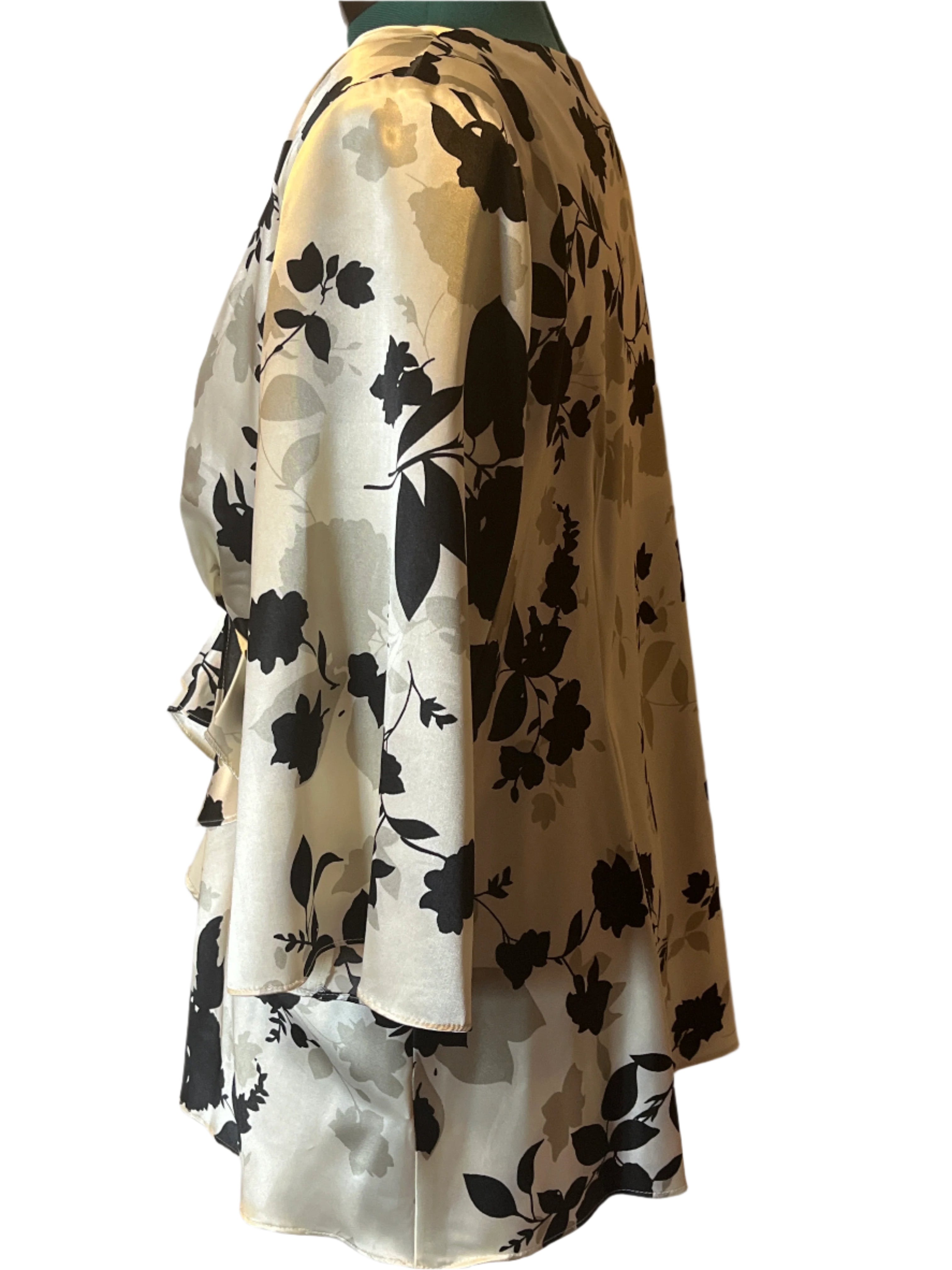 Dress Barn-Women's Floral Satin Blouse  (size 2x)