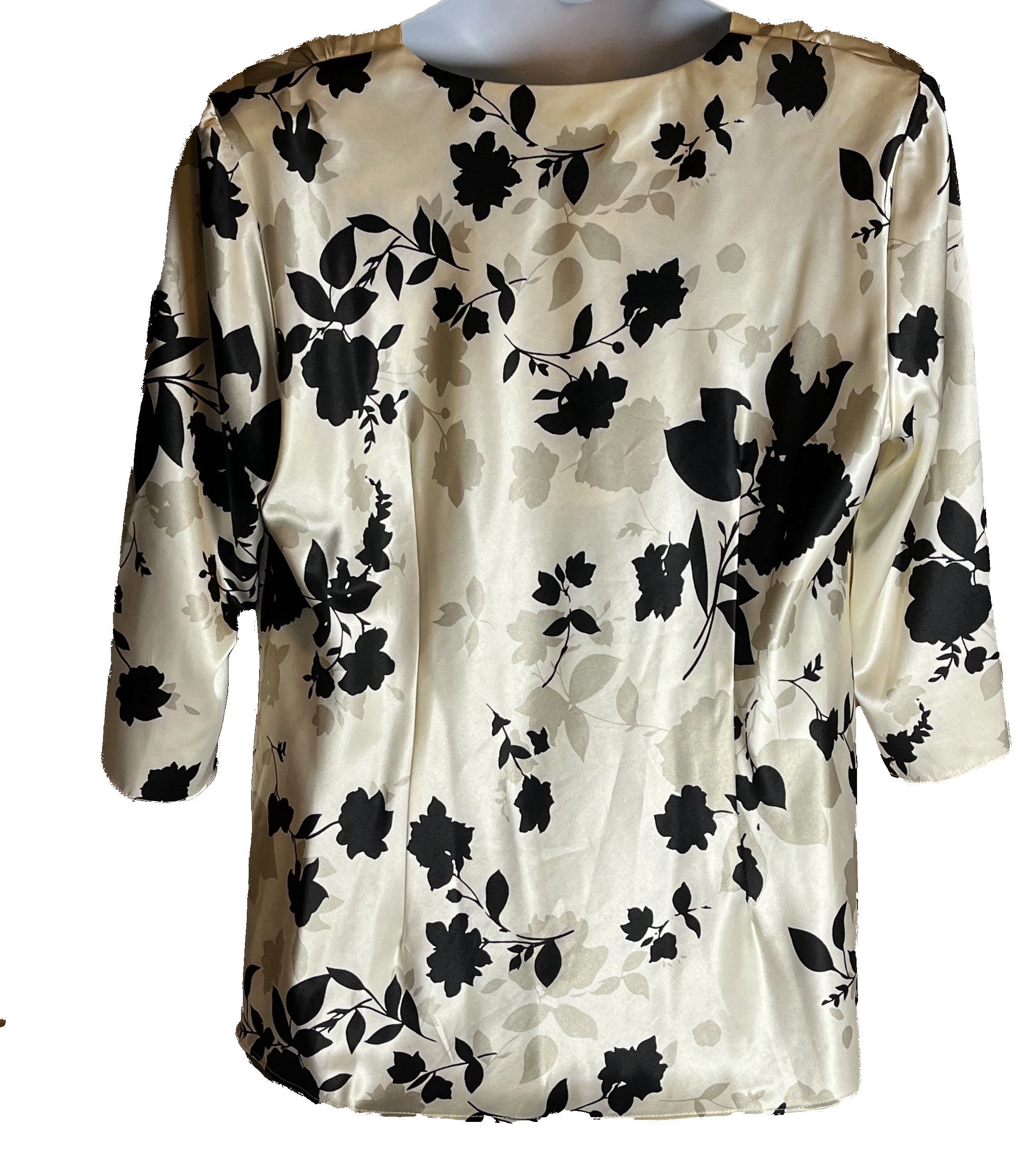 Dress Barn-Women's Floral Satin Blouse  (size 2x)