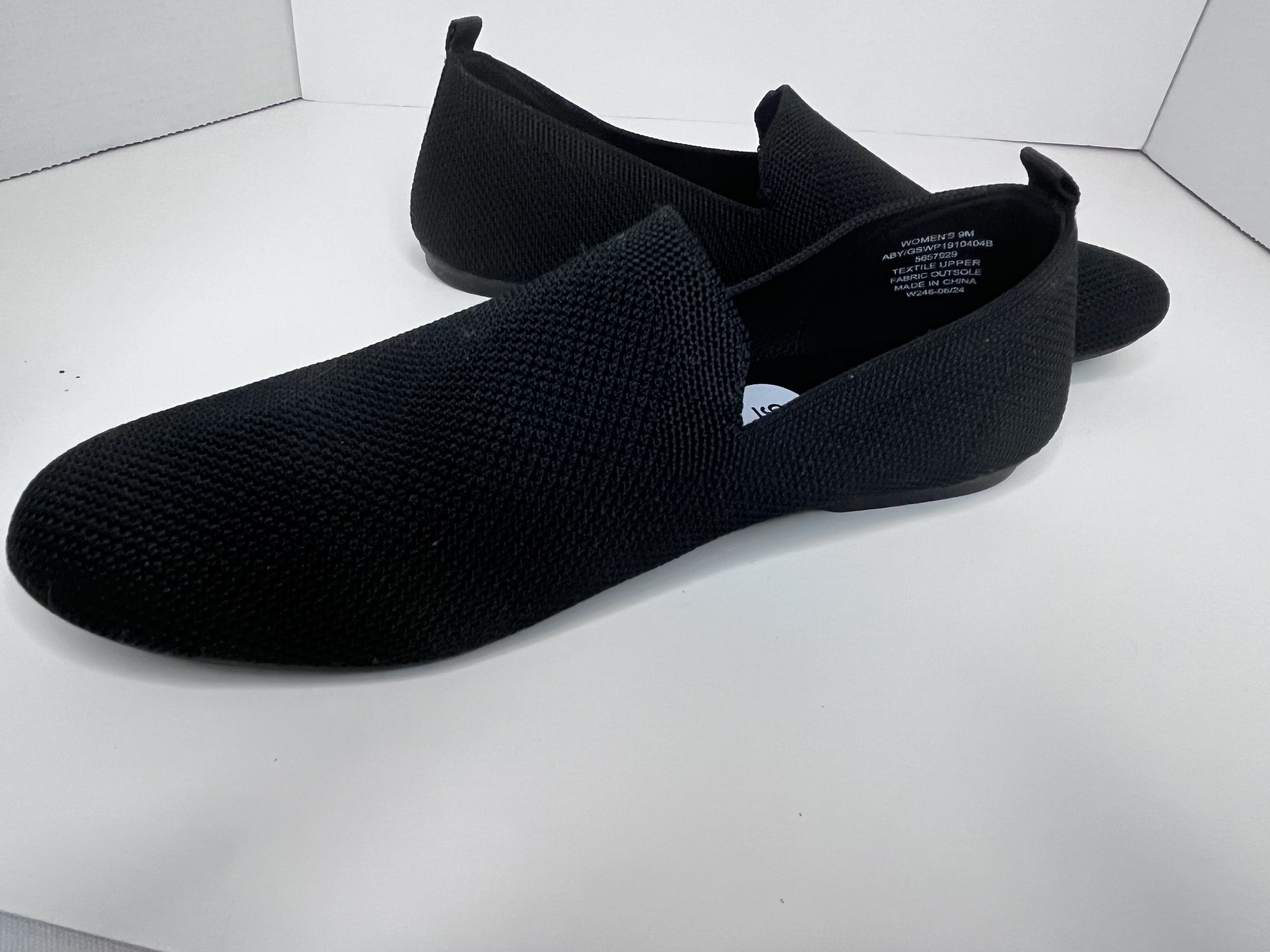 Mia Girl -Black Slip-On Shoes (size 9M)