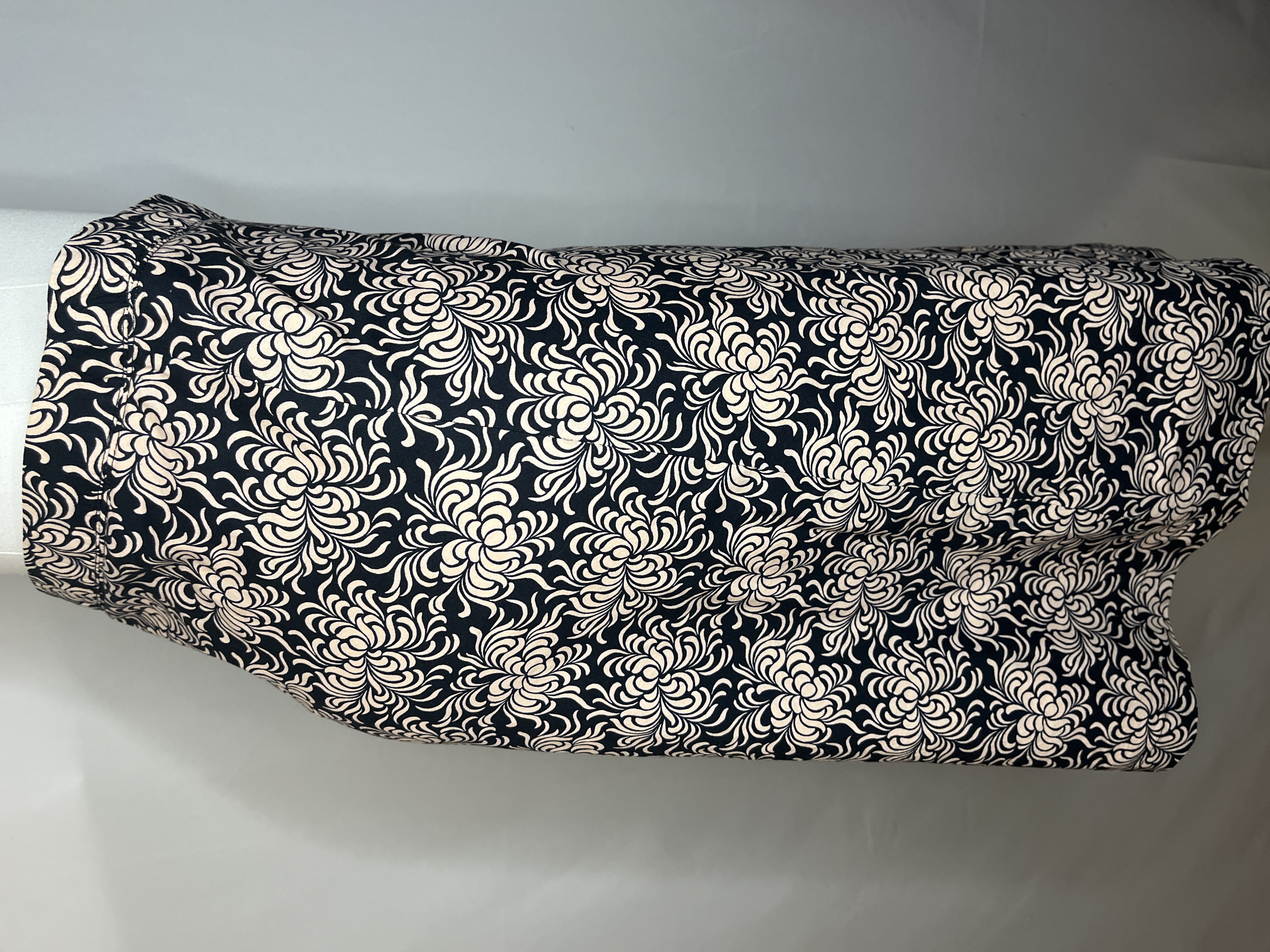 Gap- Floral Pattern Skirt