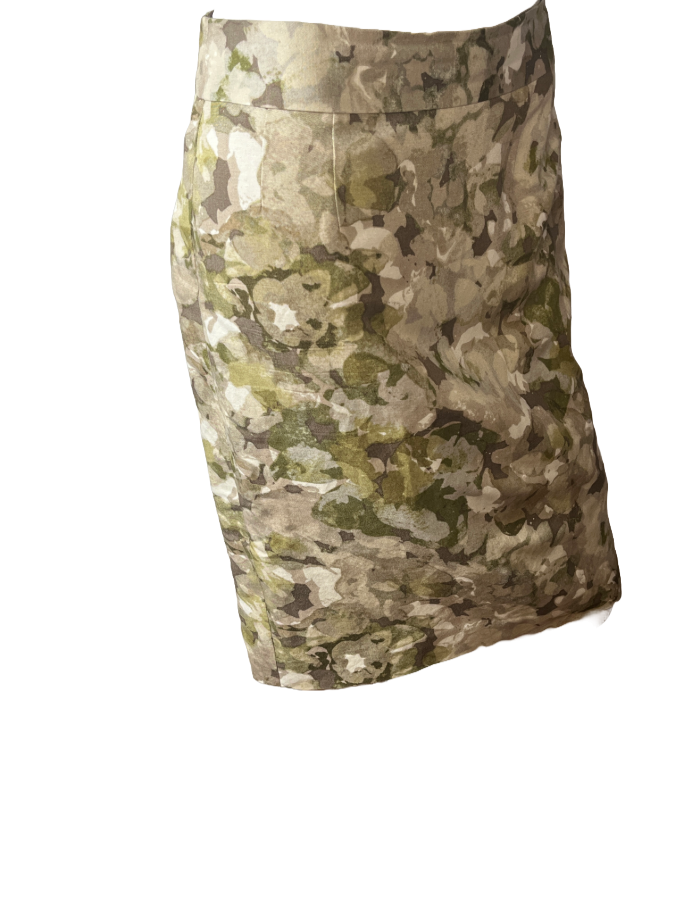 - Floral Pencil Skirt (size 6)