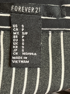 Forever 21 -Vertical Striped Button-Up Shirt