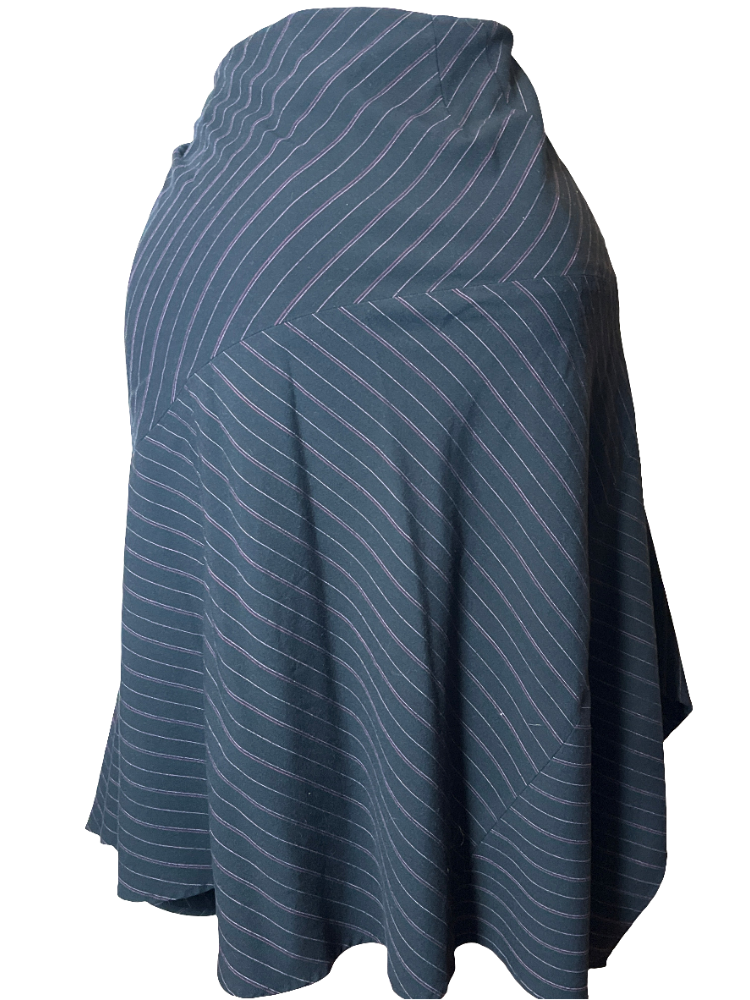  Elegant Striped Skirt (size 22)