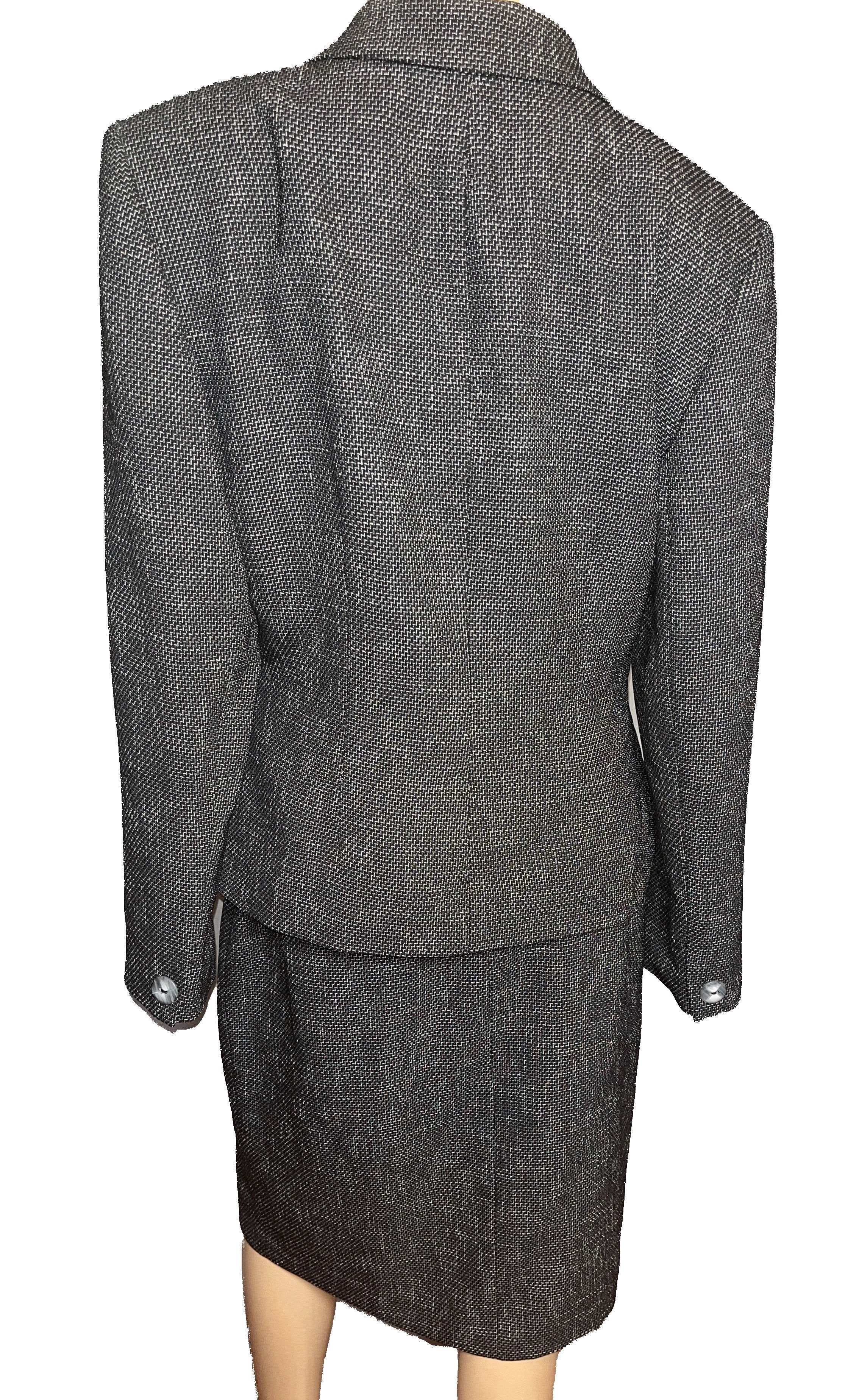 Sag Harbor- Women's Business Suit (size 10)
