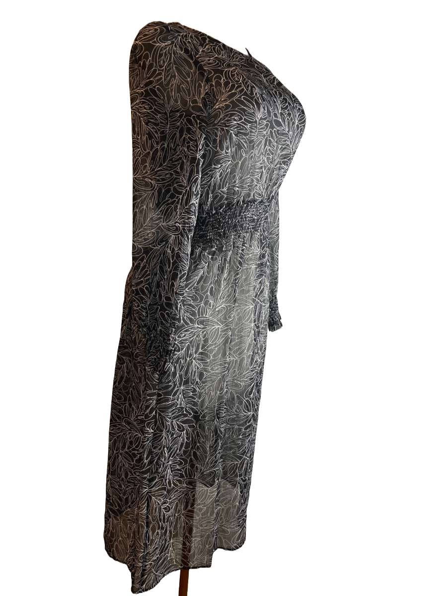  Elegant Black Floral Sheer Dress (size M)