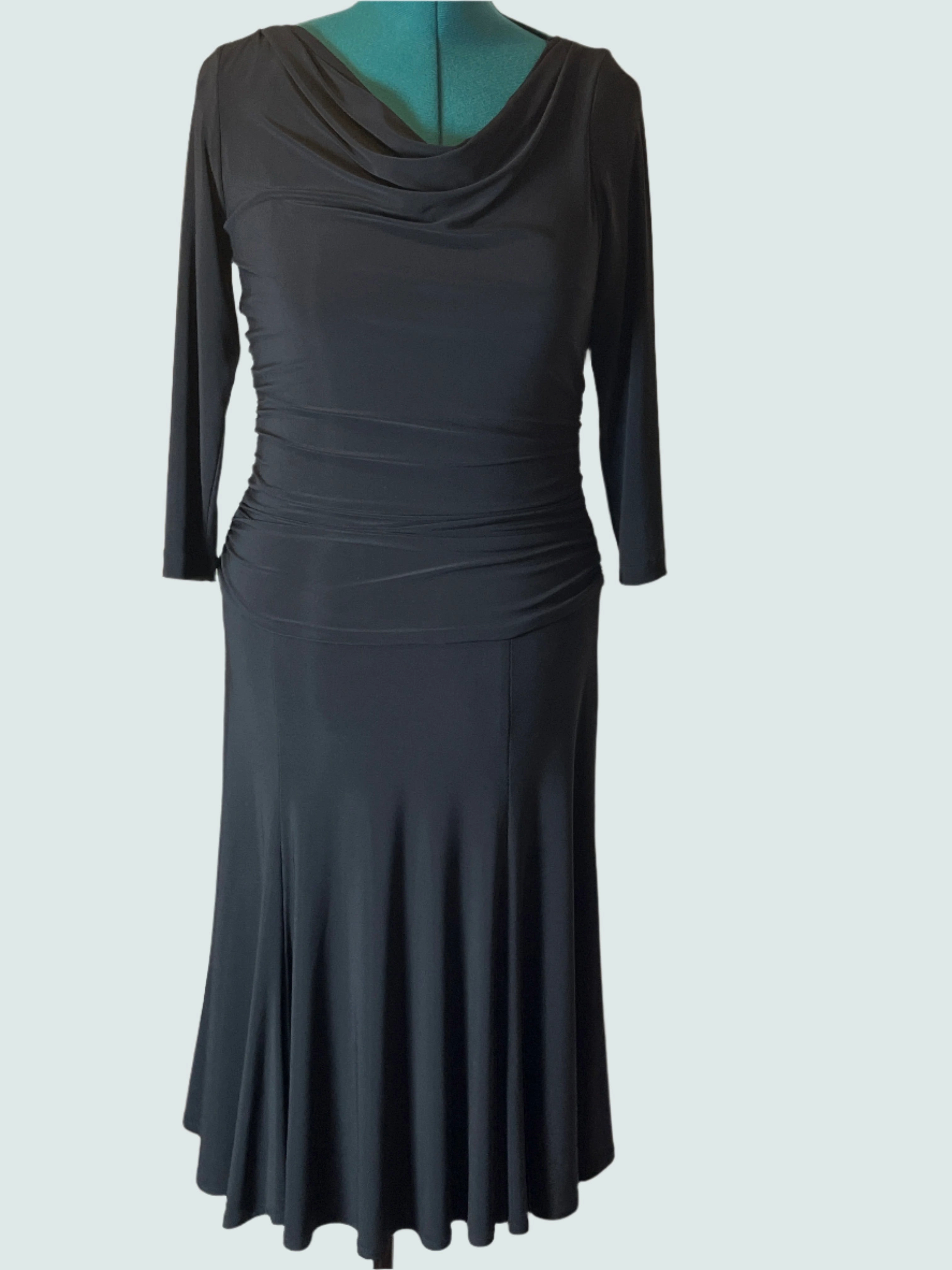  New York -Elegant Stretchy Black Dress (size 8)