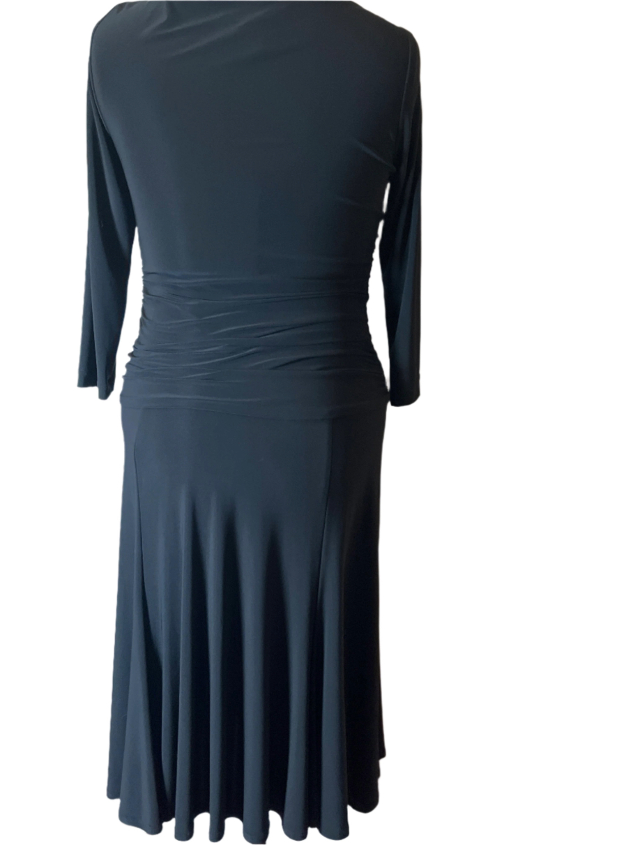  New York -Elegant Stretchy Black Dress (size 8)