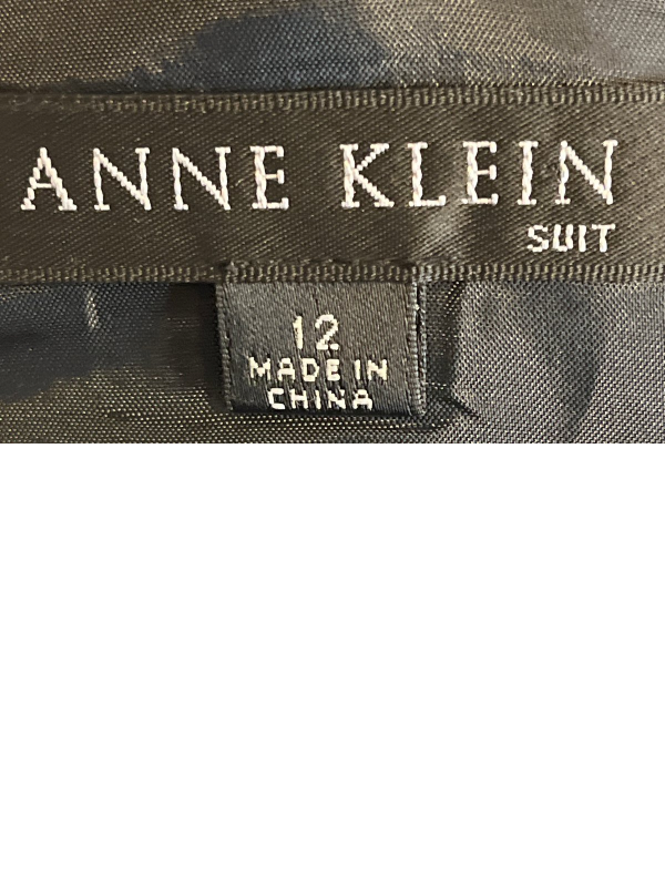Ann Klein/Black Sleeveless Dress(size 12)