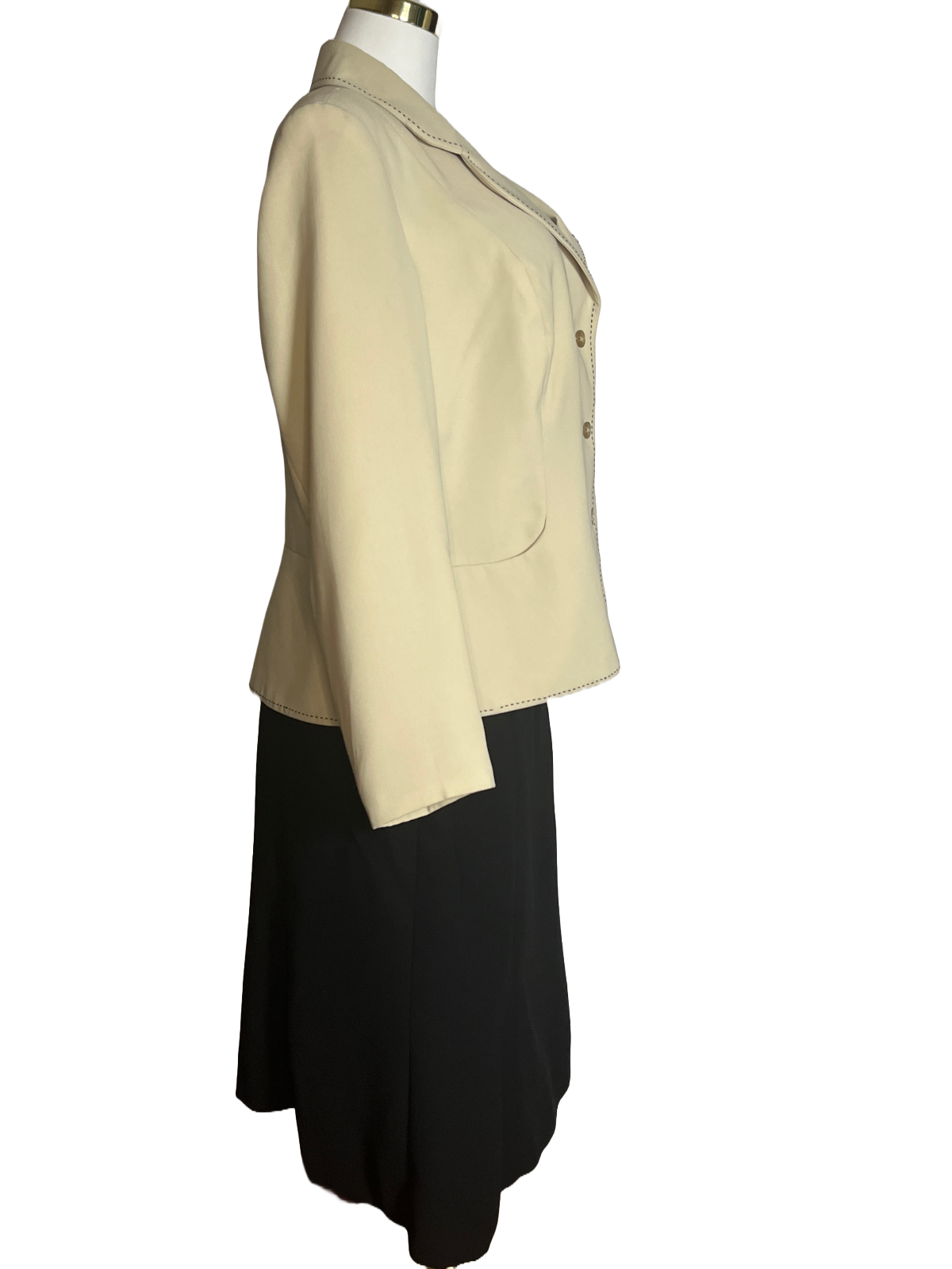 Blacker- Stylish-Beige Blazer and Black Skirt Set (Size 16W)