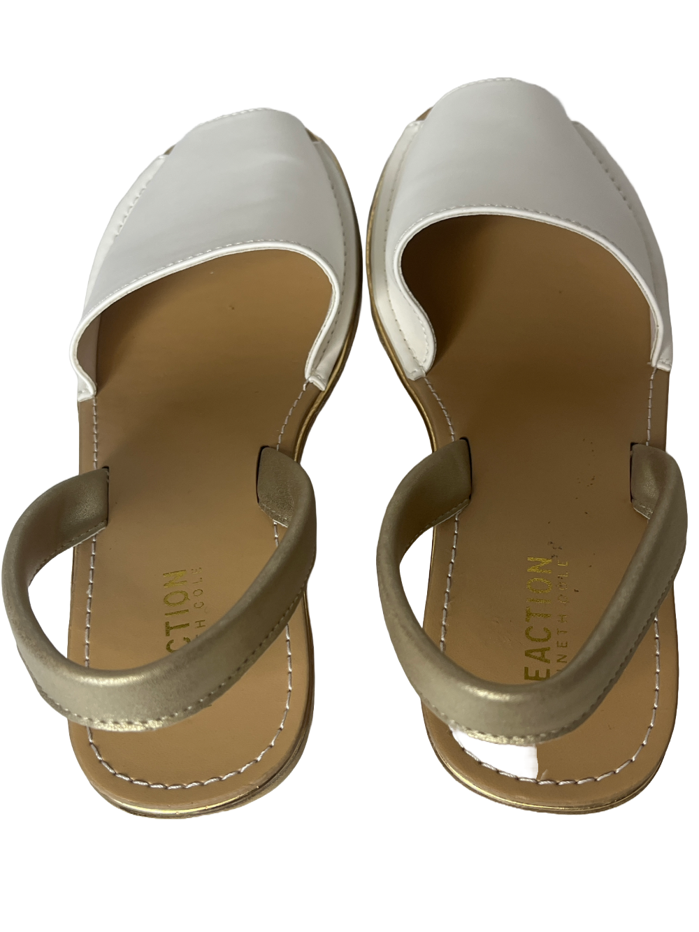 Women’s White Pulled-Back Open-Toe Sandal – Stylish Comfortable Summer Footwear (Size 9.5)