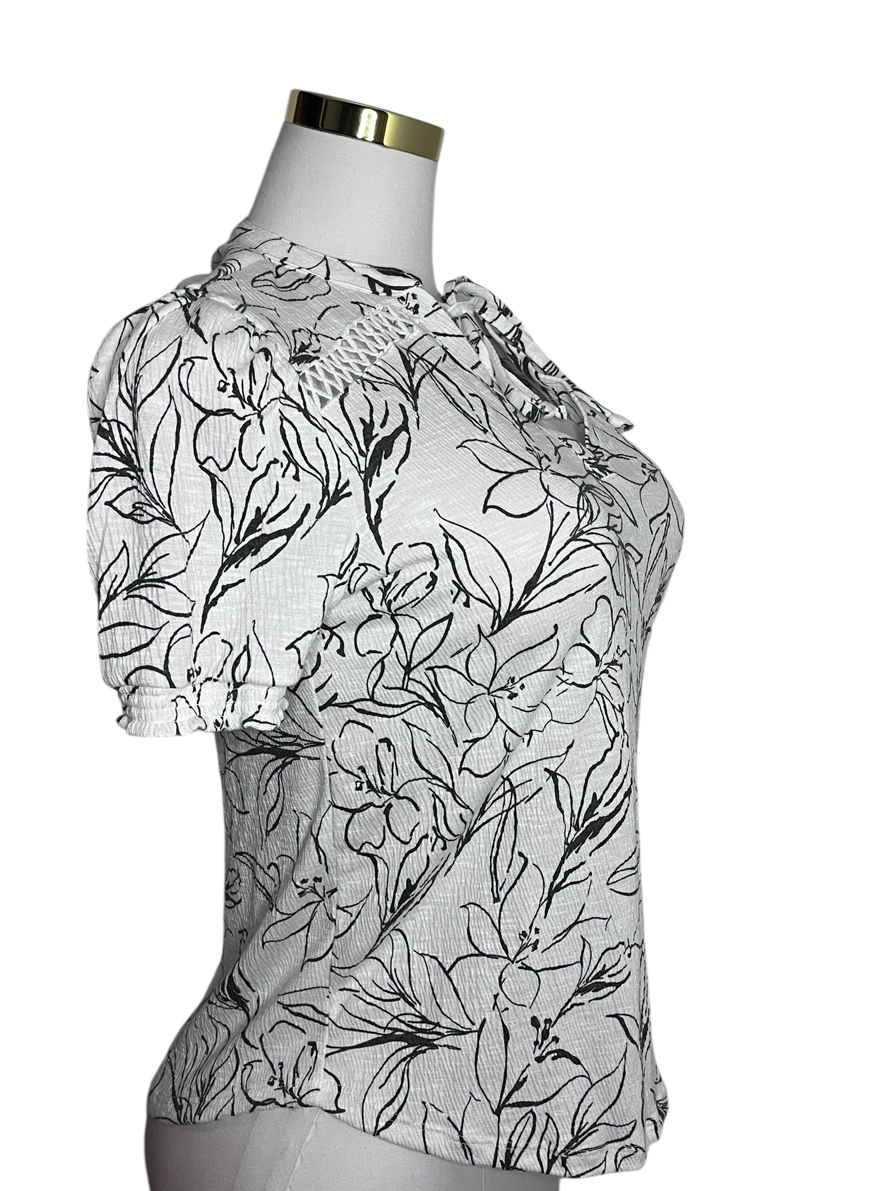 Floral Print Short Sleeve Blouse(size PS)