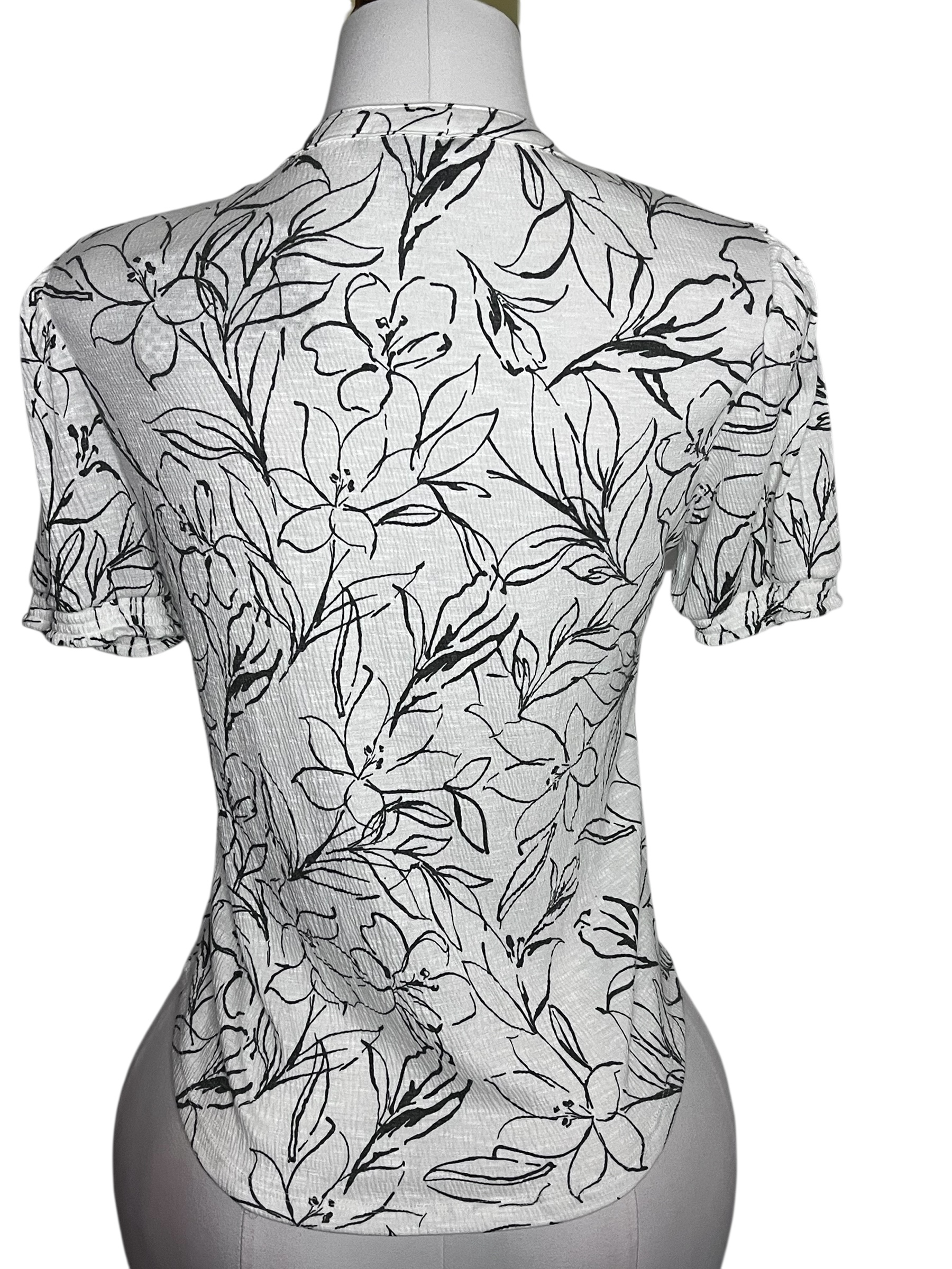 Floral Print Short Sleeve Blouse(size PS)