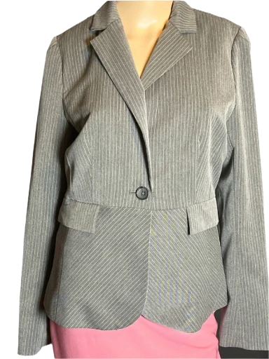 Banana Republic- Grey Pinstripe Blazer (4)