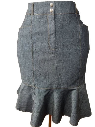 Carol Wren- Denim Skirt (size 14)