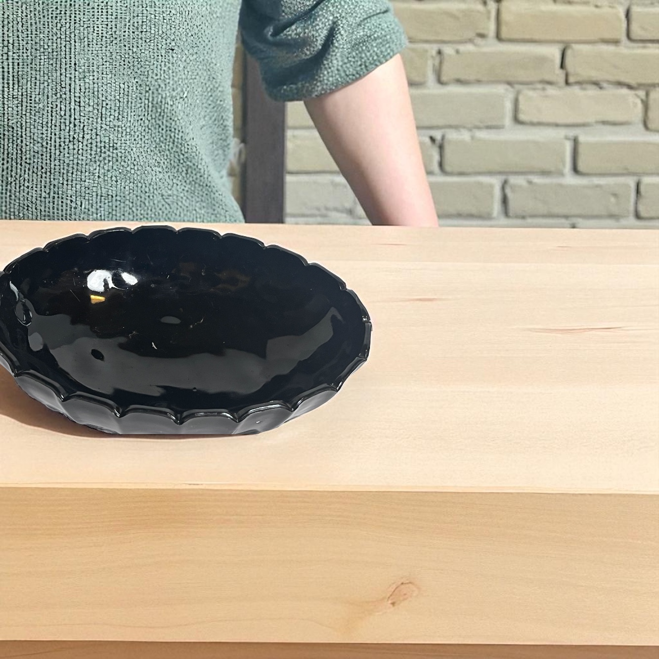 Black Ceramic Decorative Bowl