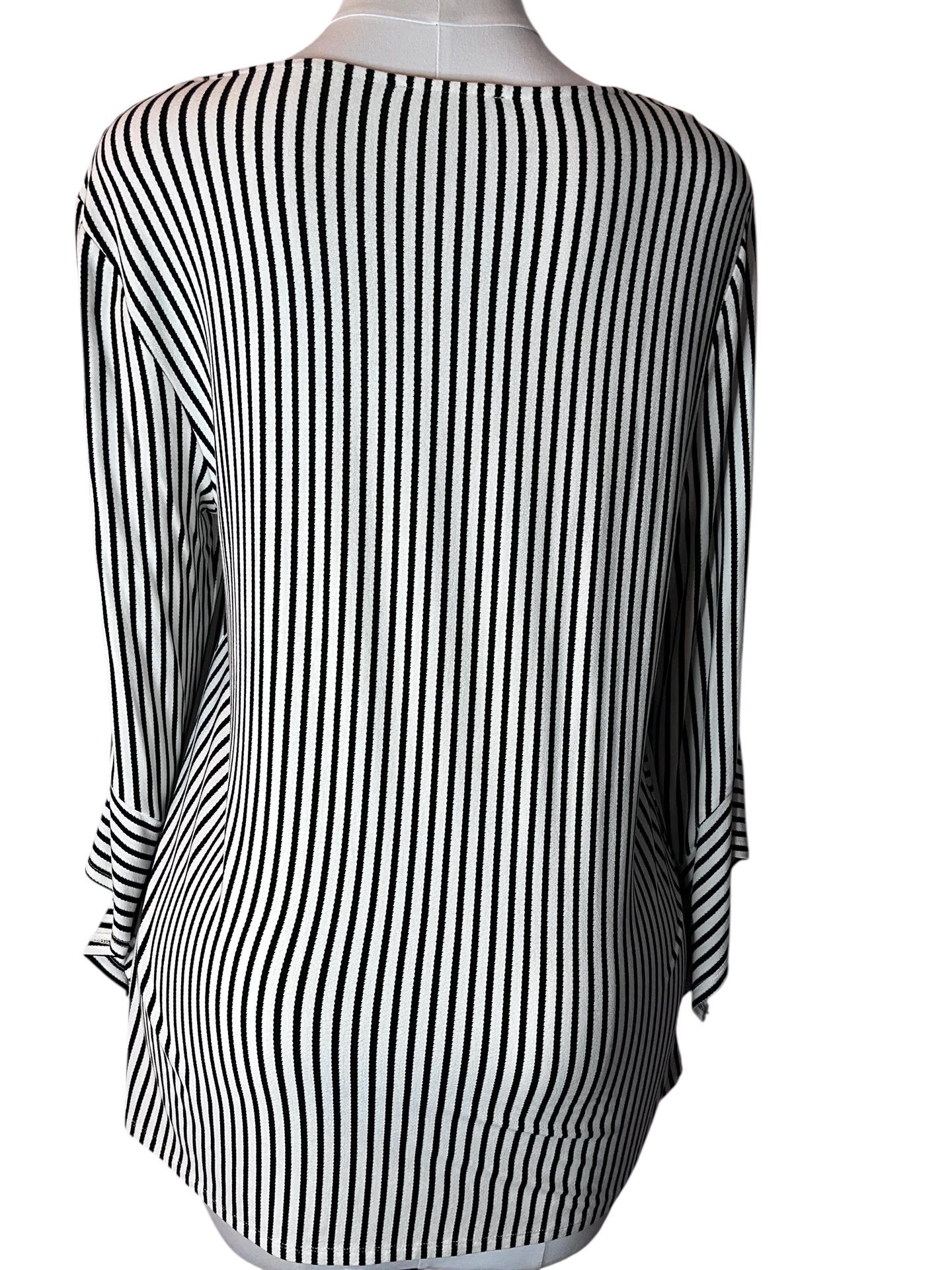 Grace -Striped Long Sleeves Shirt (XL)