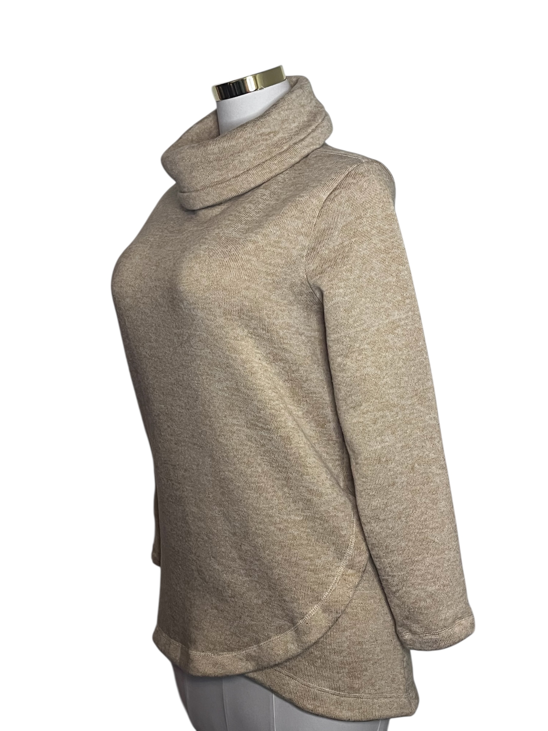 Soft Beige Turtleneck Sweatshirt – Lands’ End, Size M (12/14)