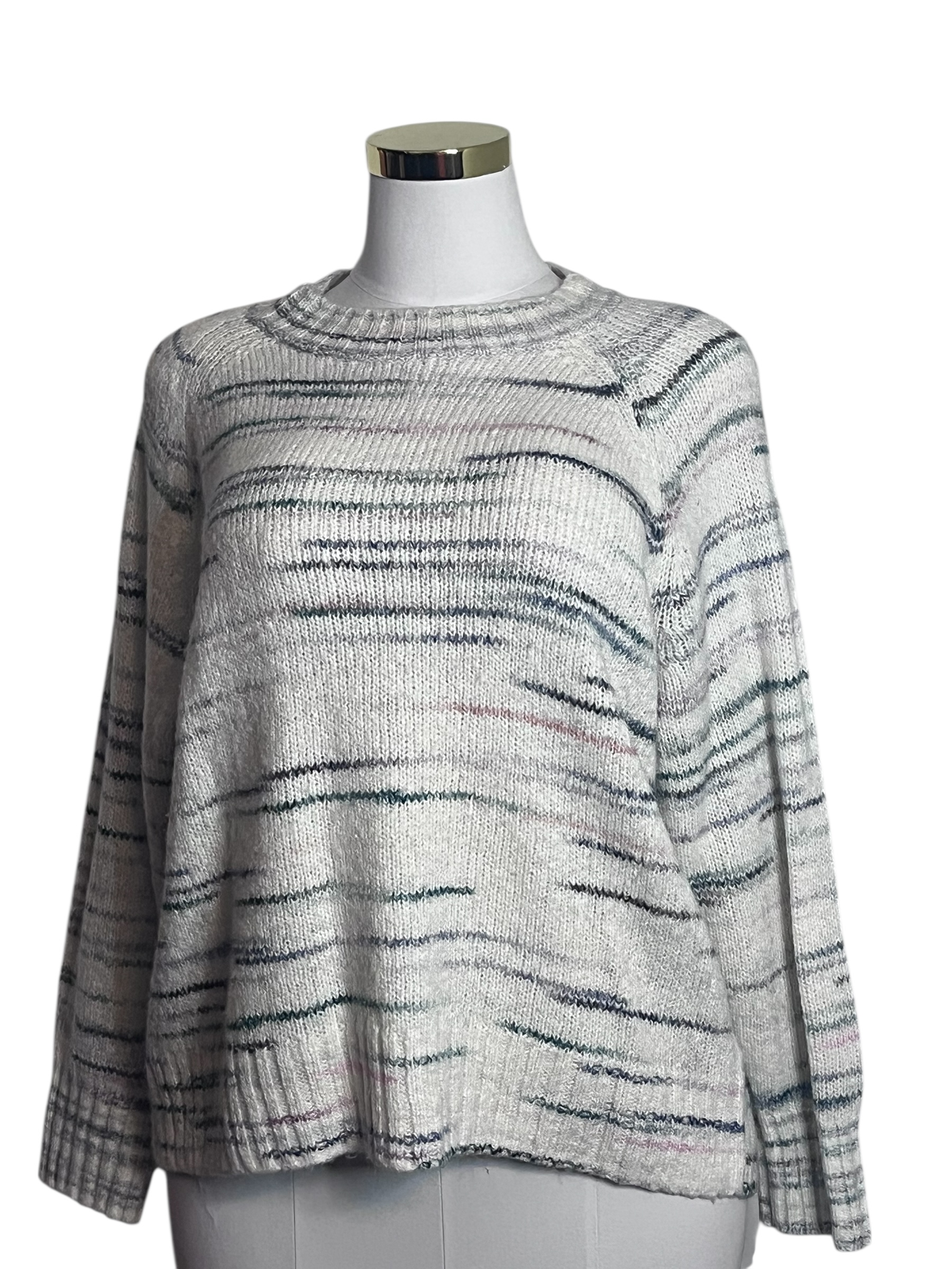 White & Gray Multicolored Sweater – Old Navy | Size L