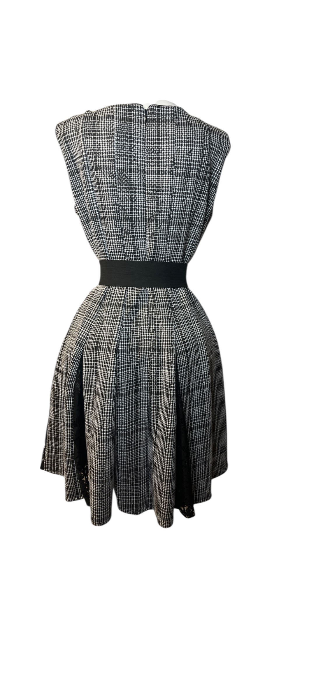 Roz & Ali-Checkered Knee-Length Dress