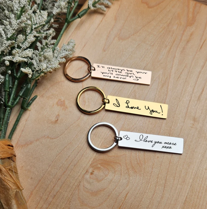 Customized Metal Keychain for Dad - Handwriting Keychain -Father's Day Personalized Gift - Engraved Name Keychain - Unique Keepsake