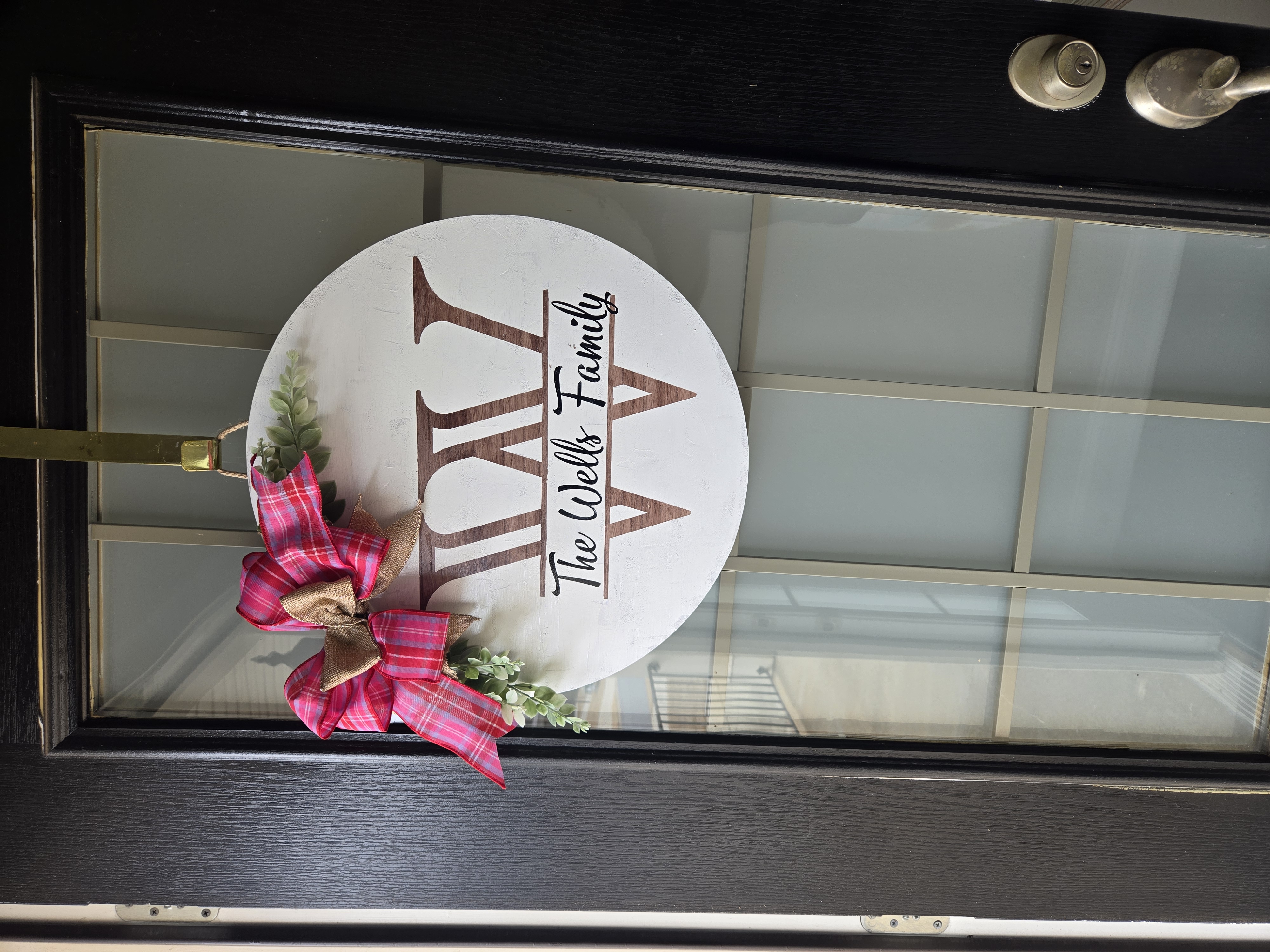 Custom Monogram Door Hanger/Sign with 3 Interchangeable Ribbons