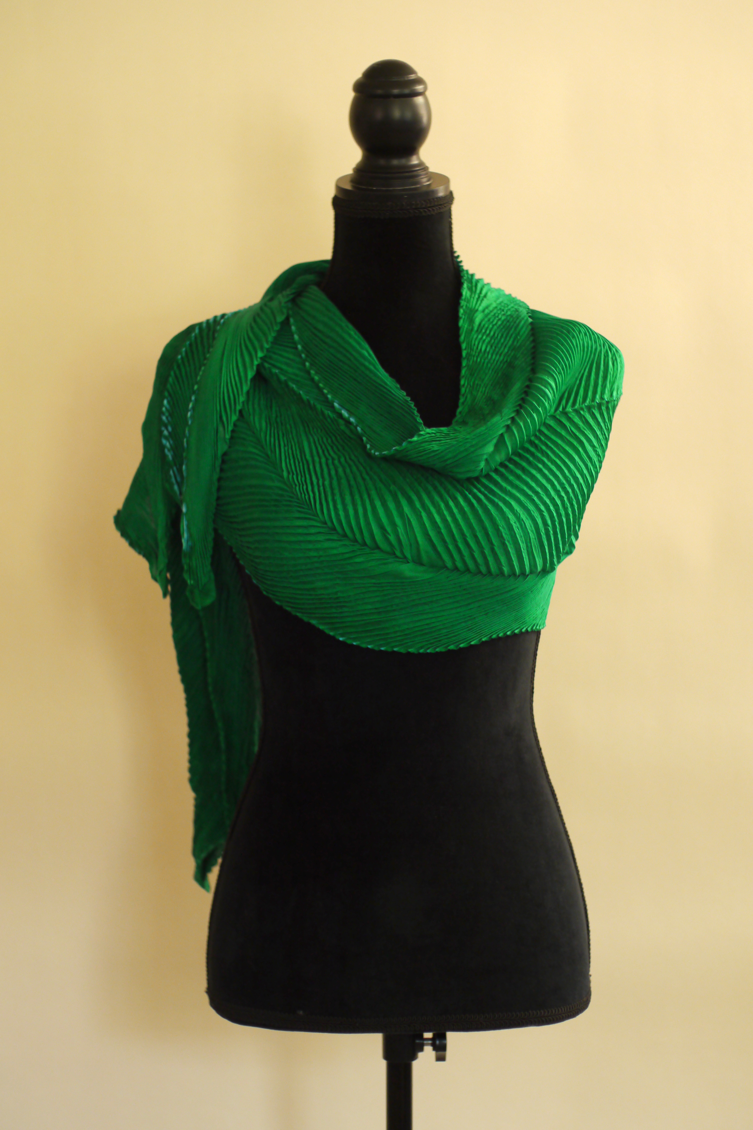 Handmade Emerald Green Arashi Shibori Silk Scarf