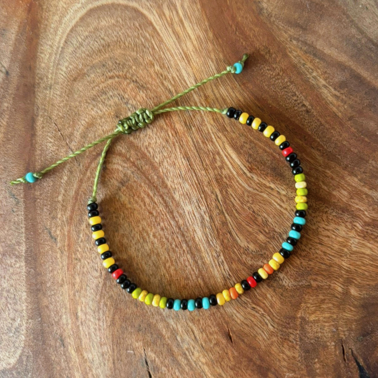 Vibin' Color Adjustable Bracelet