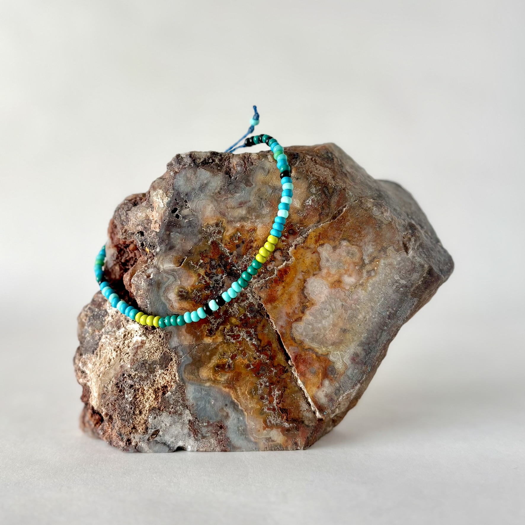 Vibin' Color Adjustable Bracelet