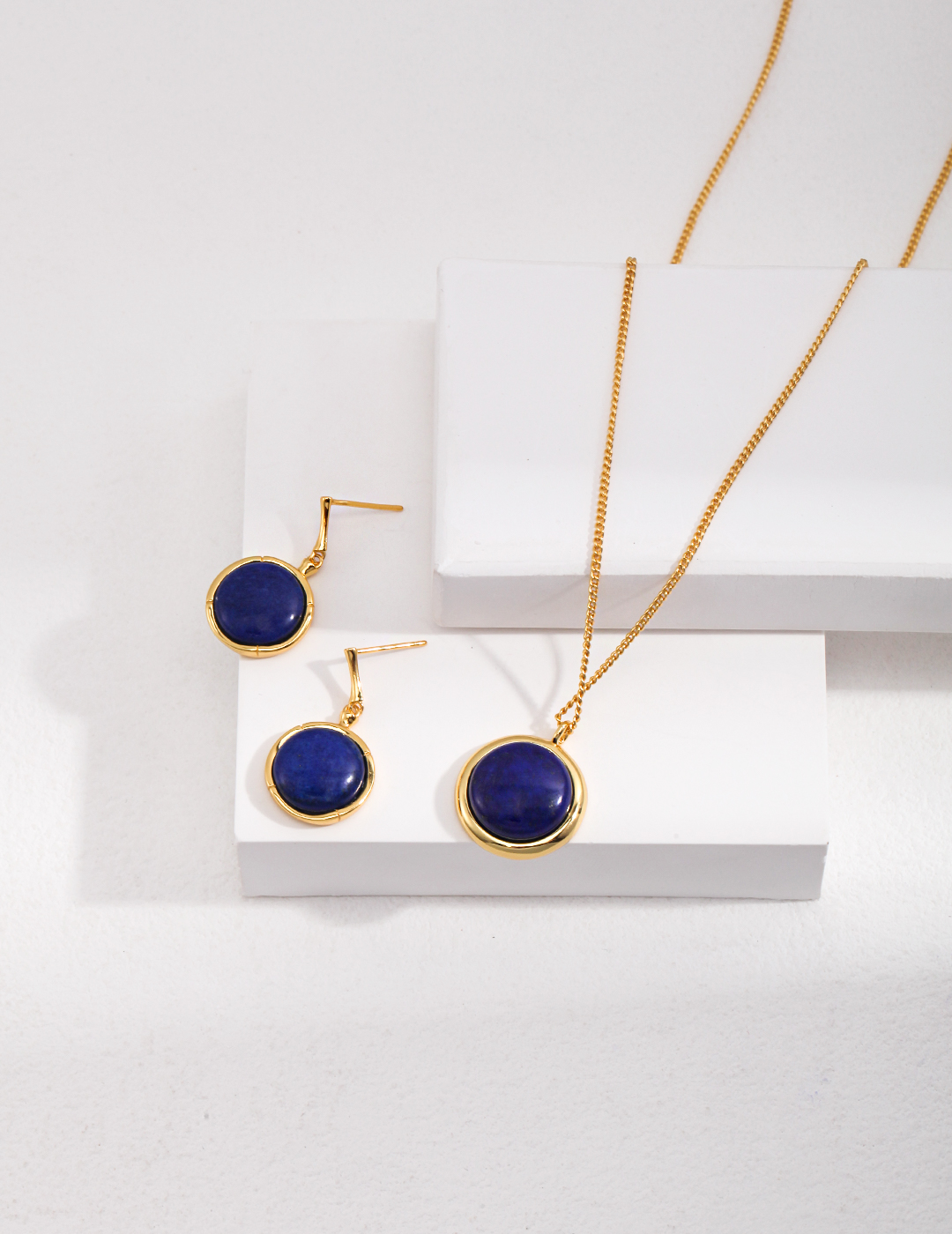 Sterling Silver Lapis Lazuli Earring