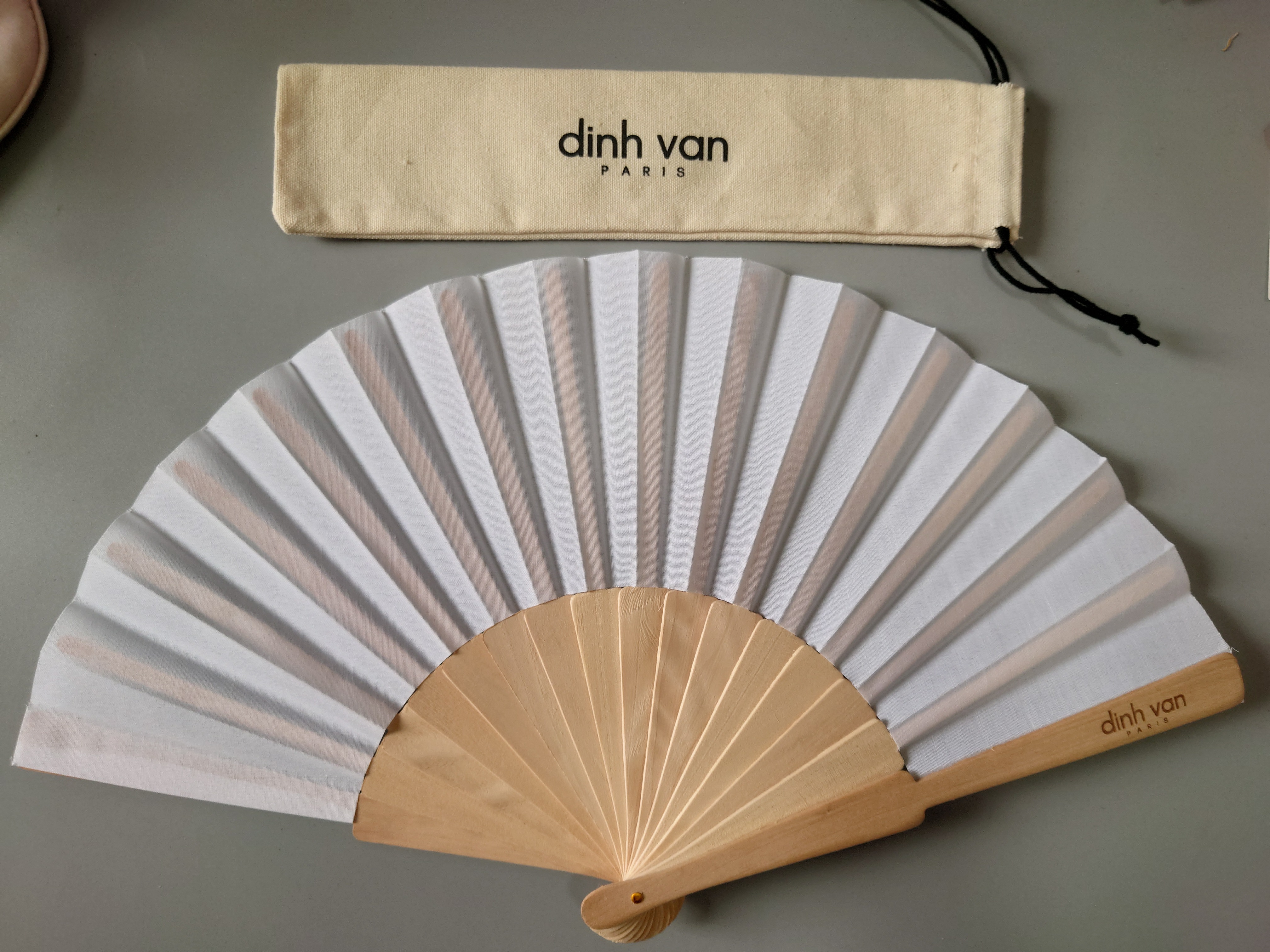 Dinh Van Handheld Folding Fan