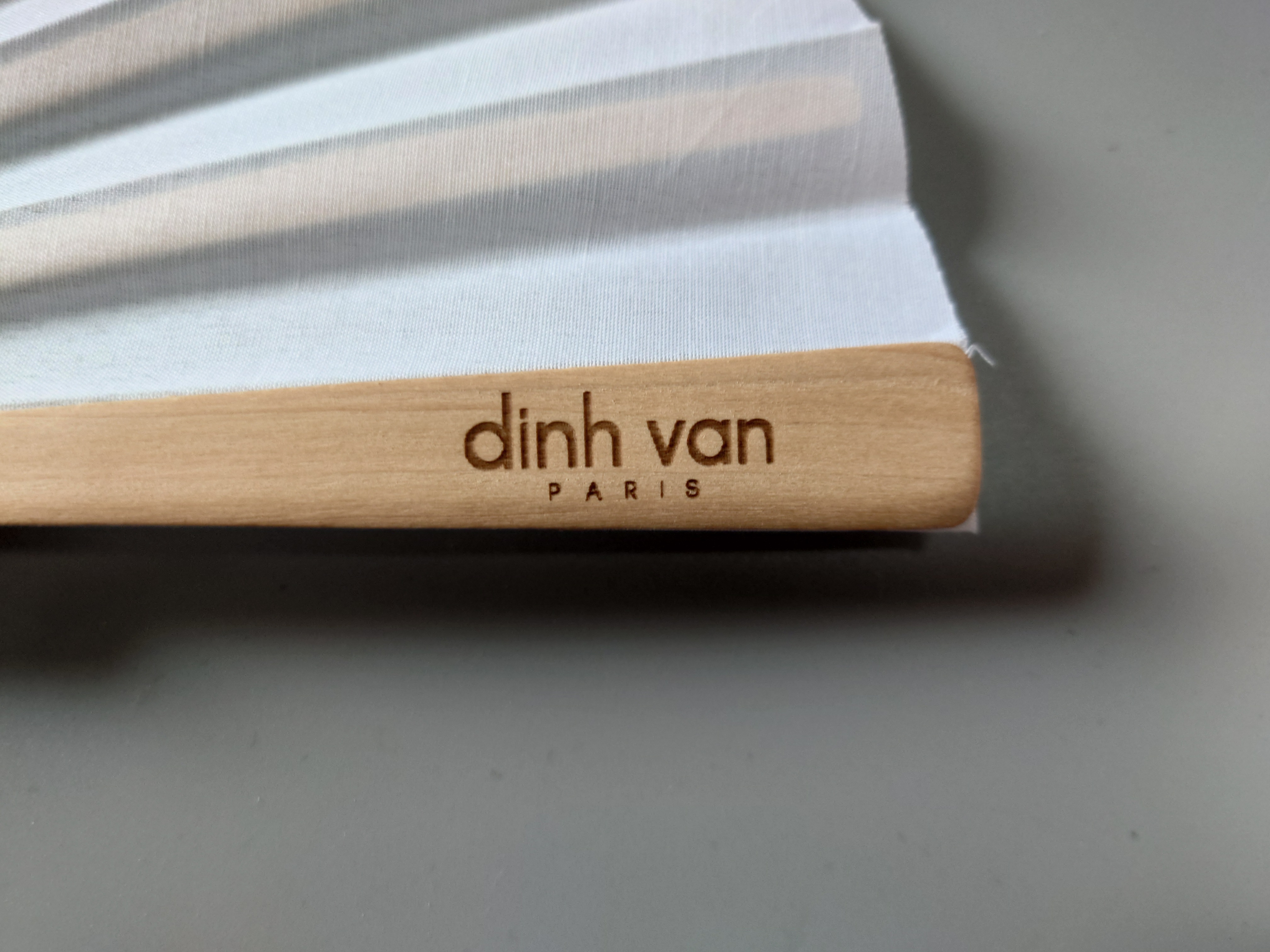 Dinh Van Handheld Folding Fan
