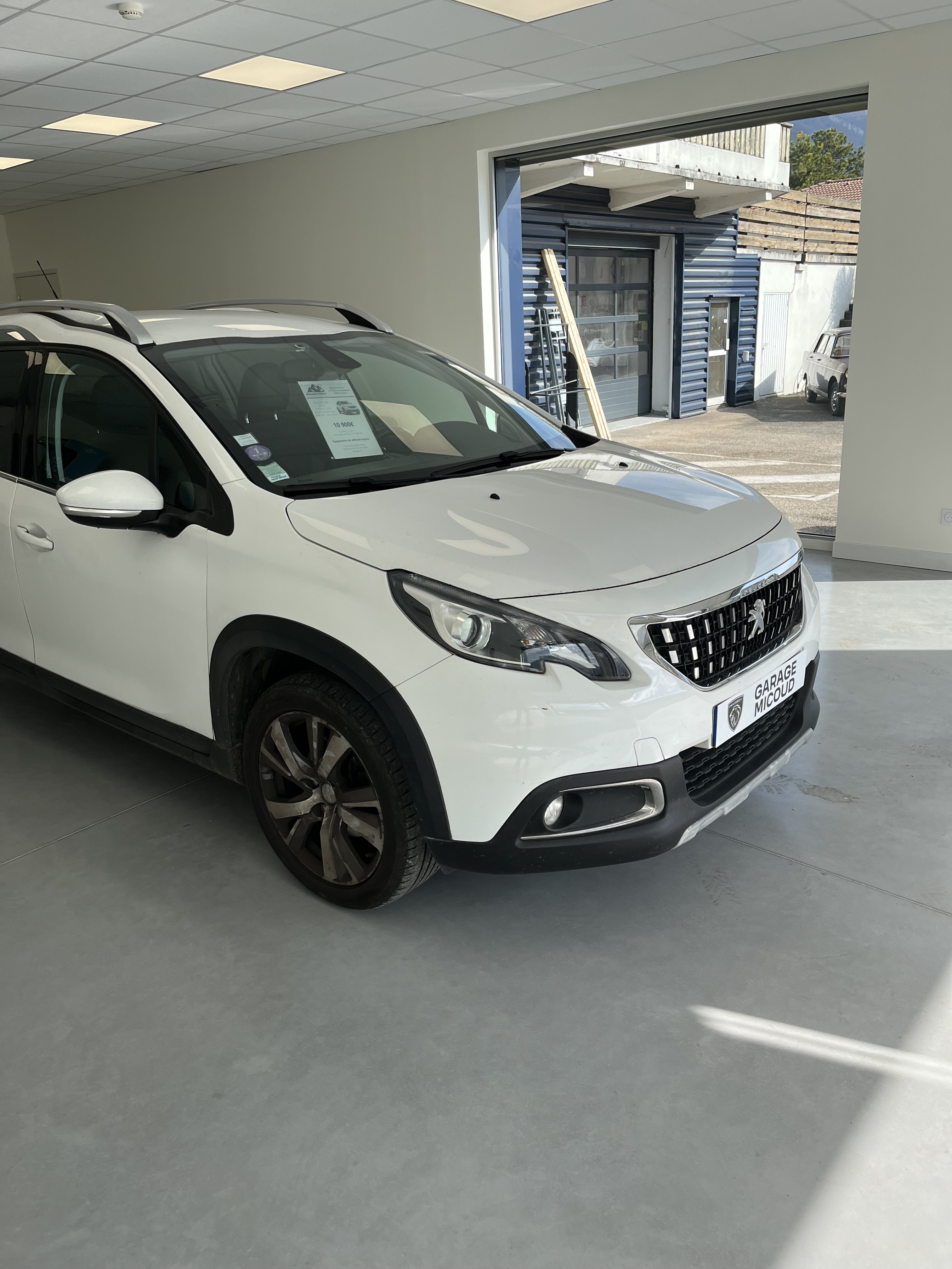 PEUGEOT 2008 ALLURE 