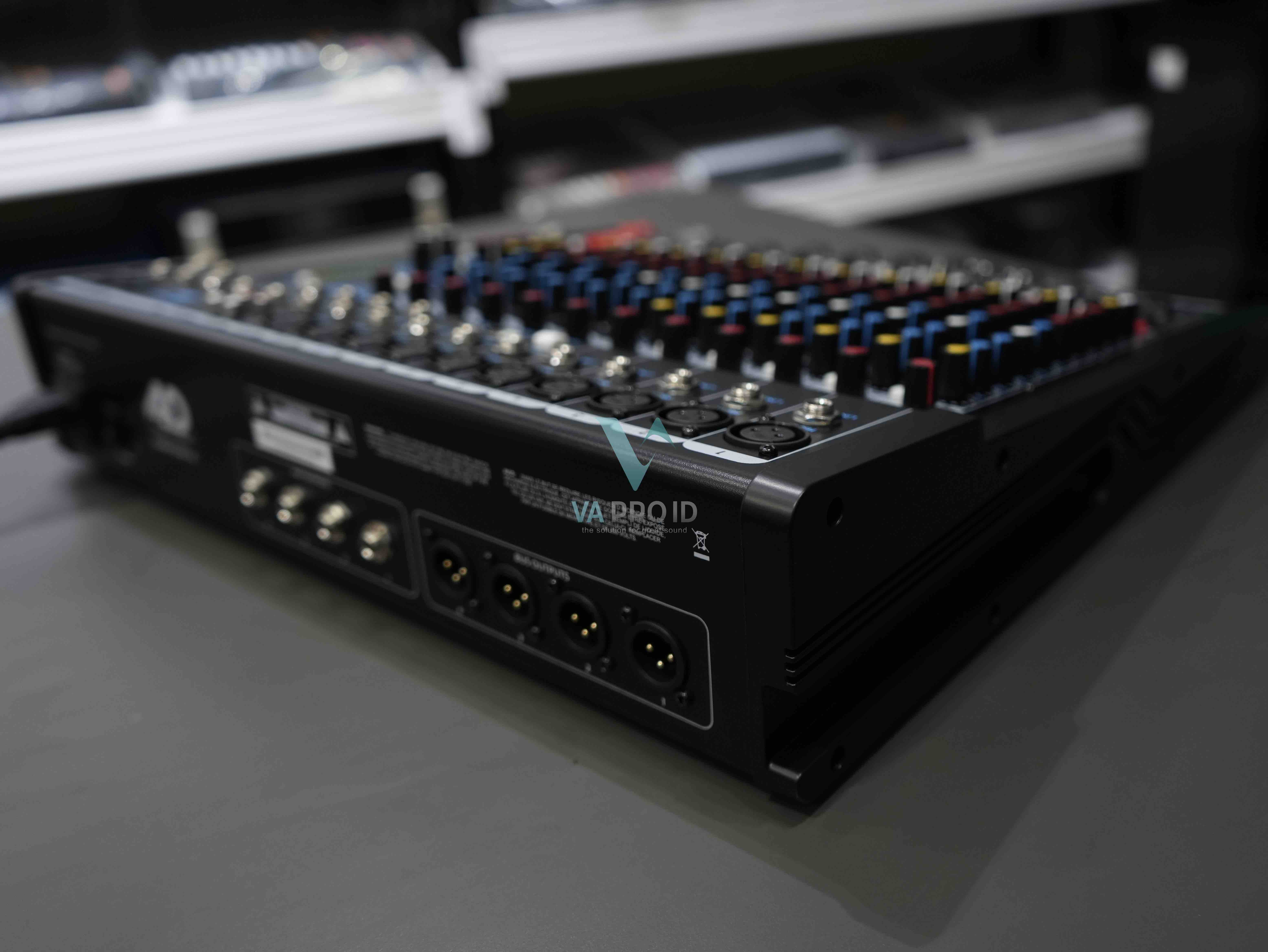 MIXER AD SIGNATURE SERIES