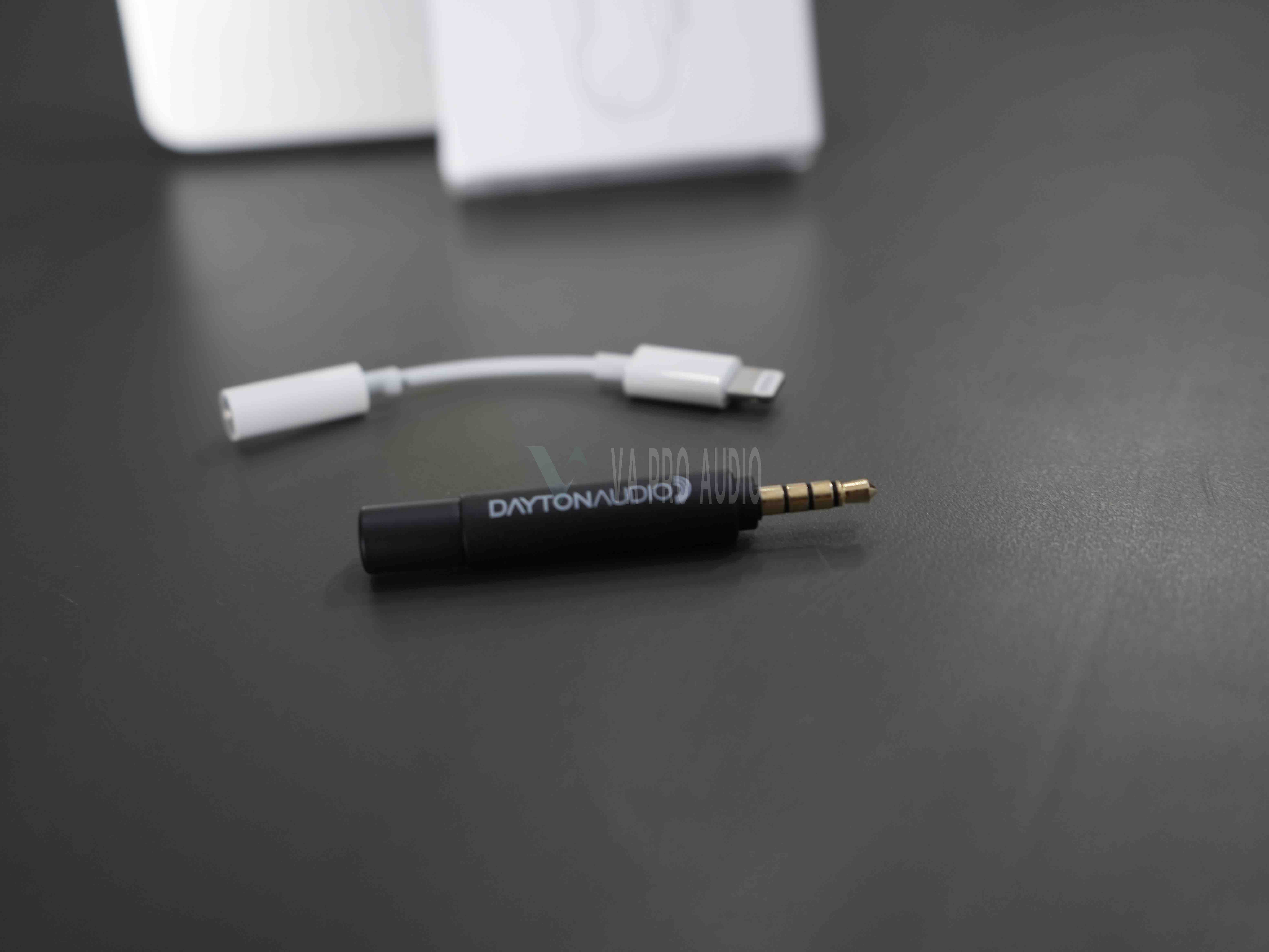 AUDIO KONVERTER LIGHTNING TO 3.5MM TRRS FEMALE