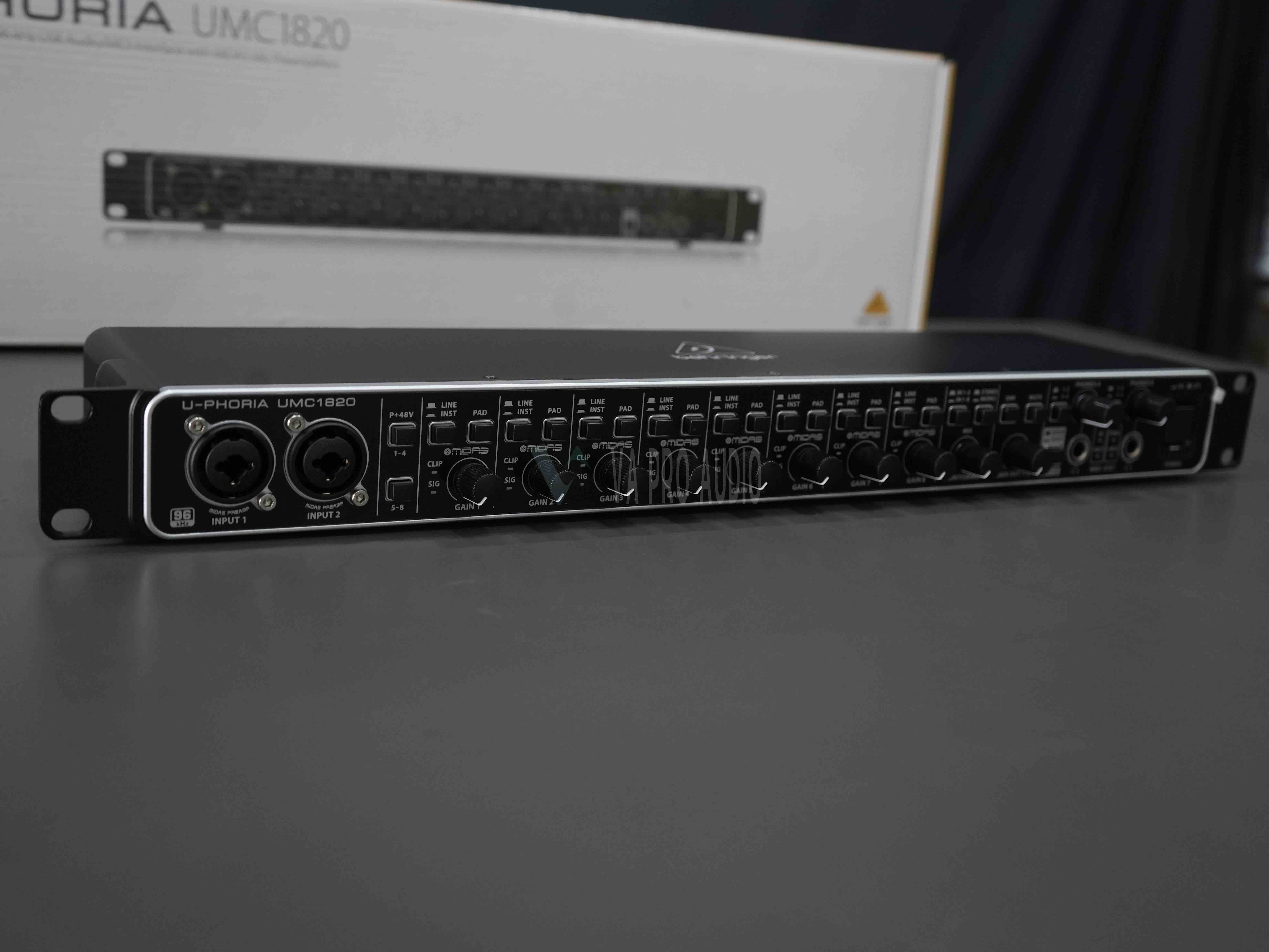 SOUNDCARD BEHRINGER UMC UMC1820