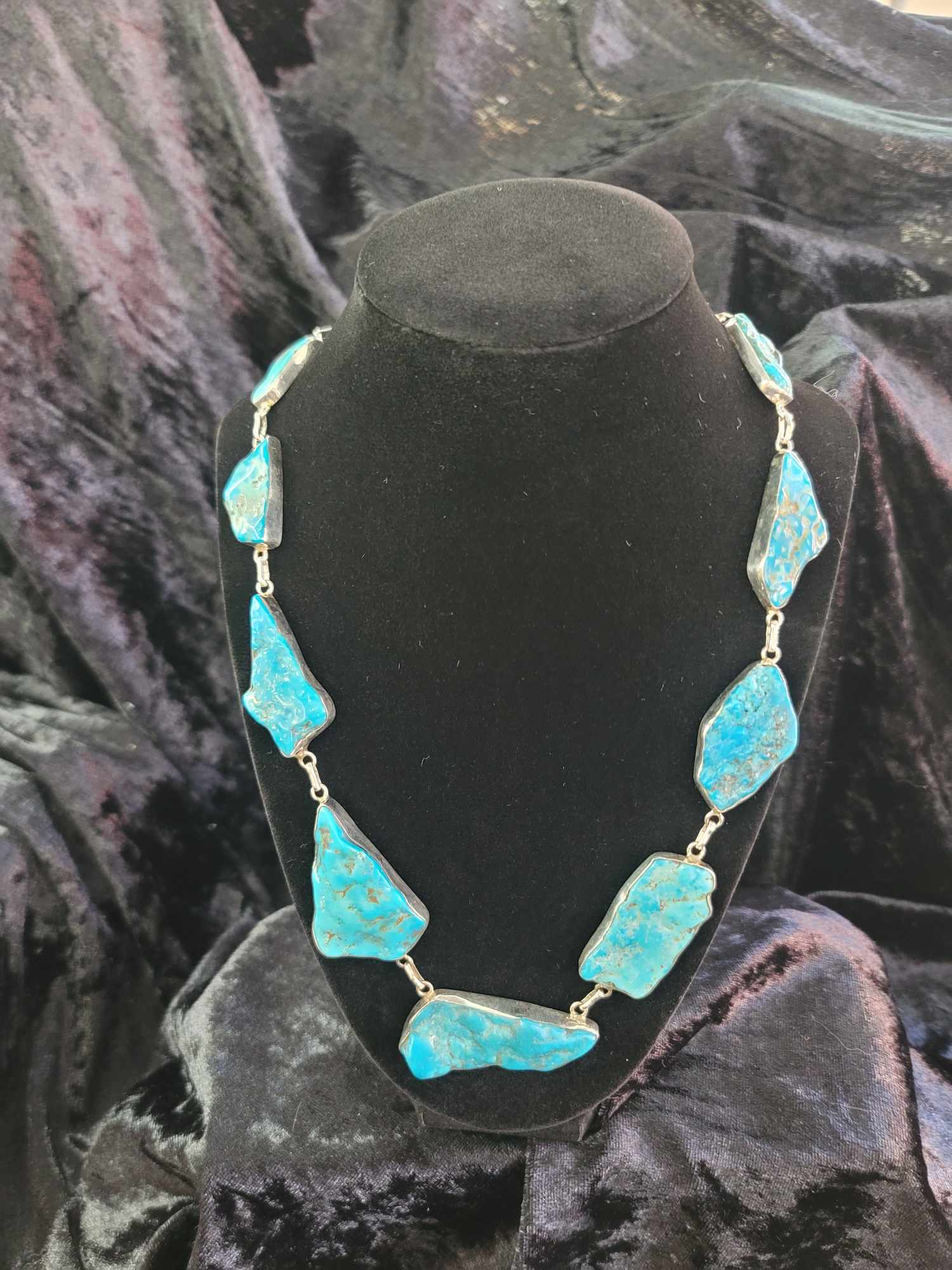 Nine Stone Graduated Turquoise Necklace