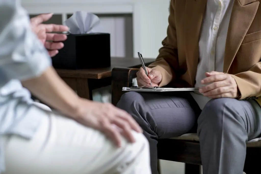 Exemplo Prático de Acompanhamento na Psicologia Regenerativa