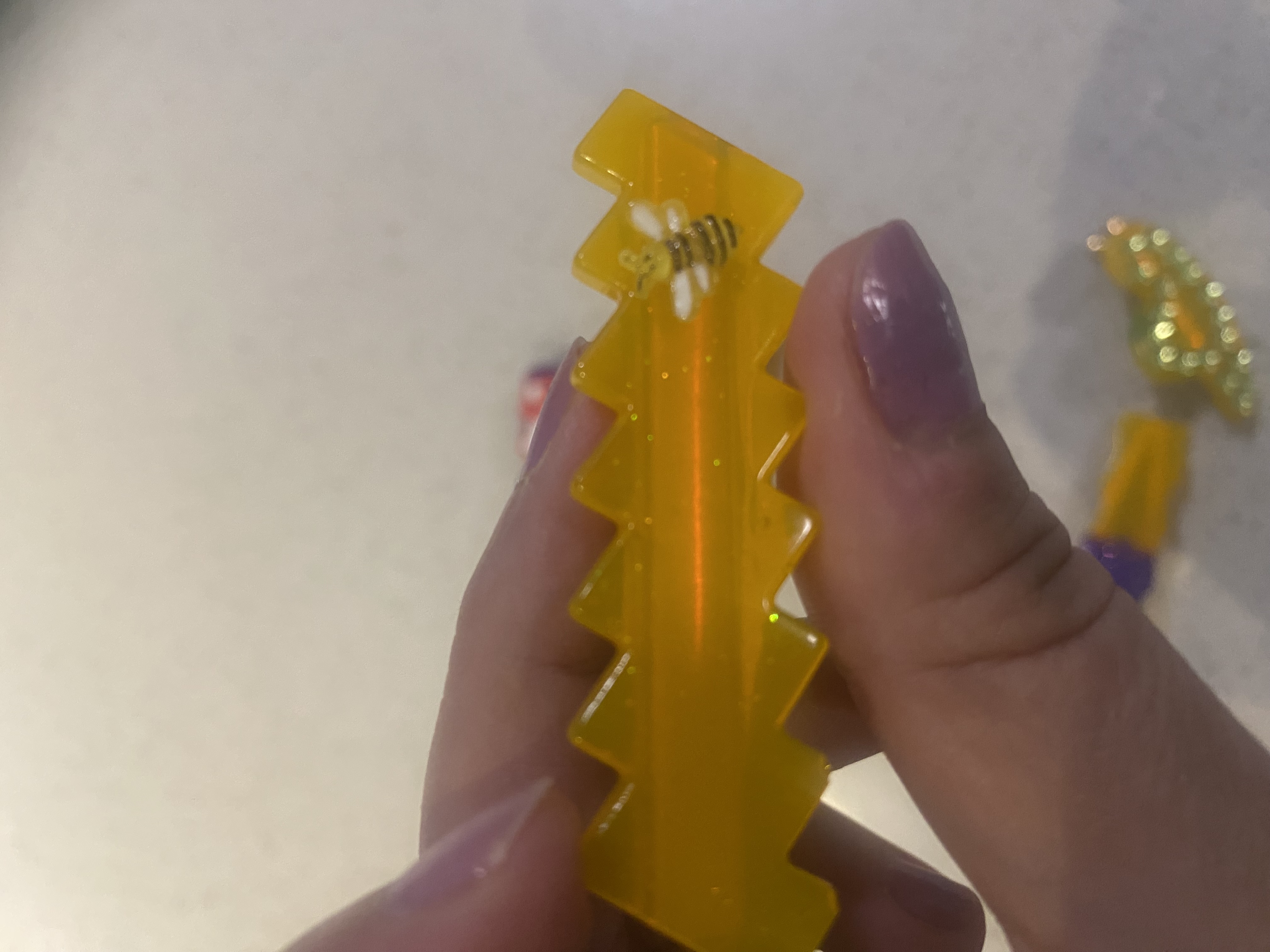 Yellow Resin Zigzag Hair Clip with Ladybug