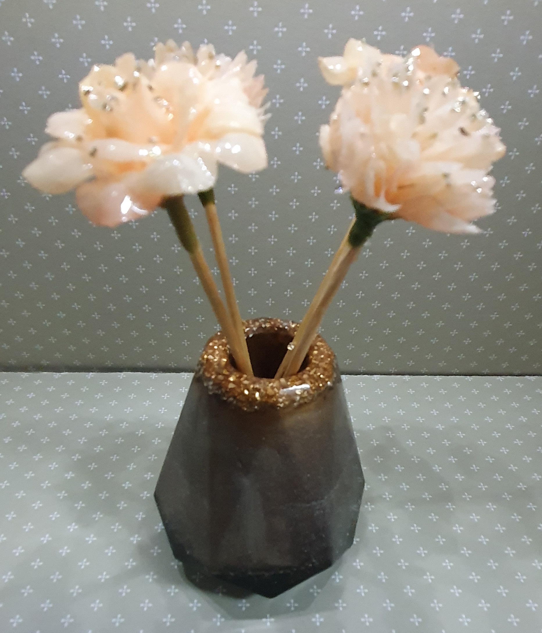 Jarra decorativa de resina epoxi