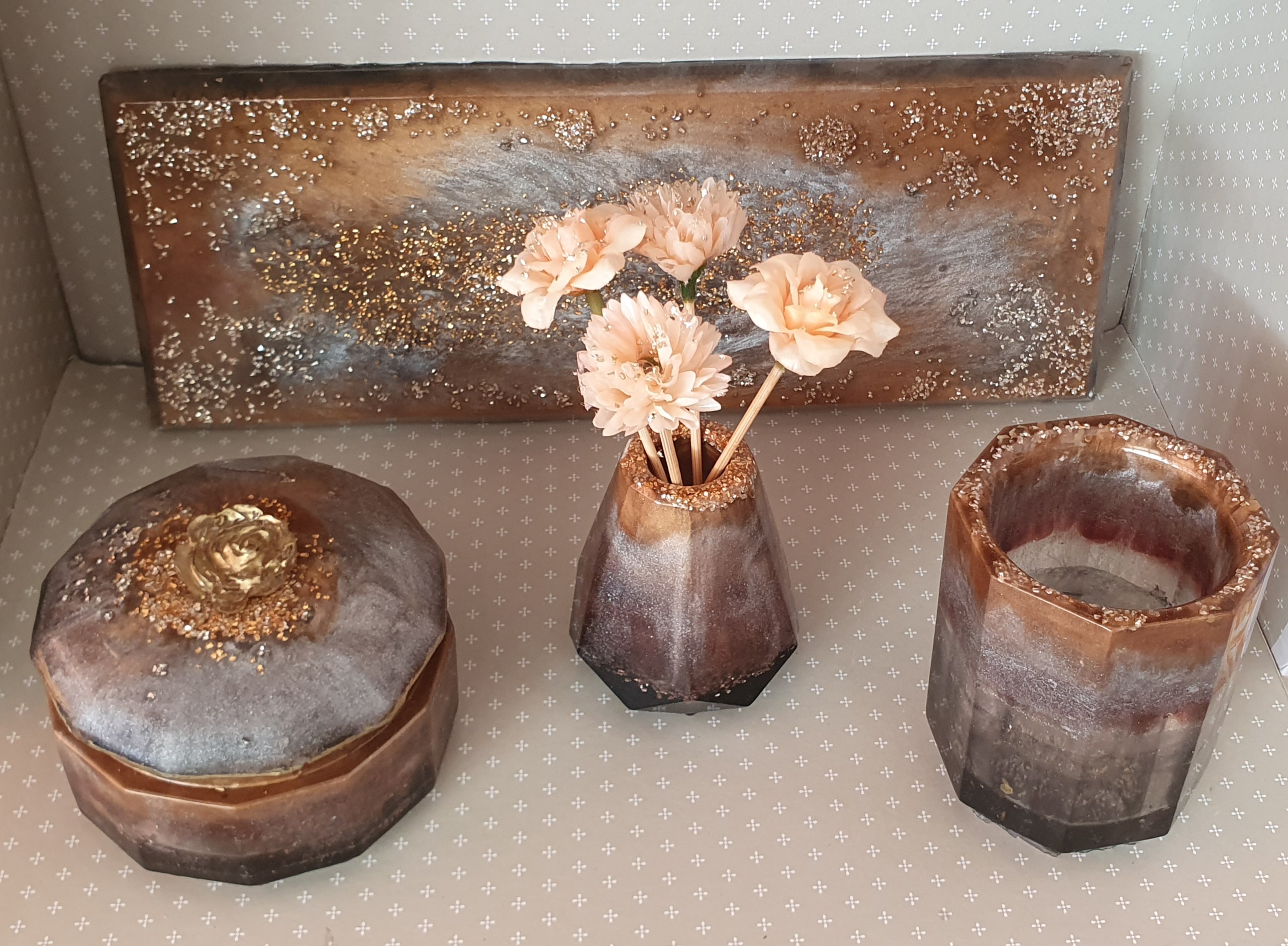 Jarra decorativa de resina epoxi