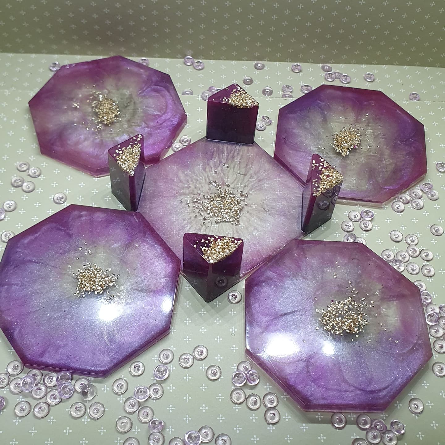 Suporte + 4 Bases para copos roxa com glitter