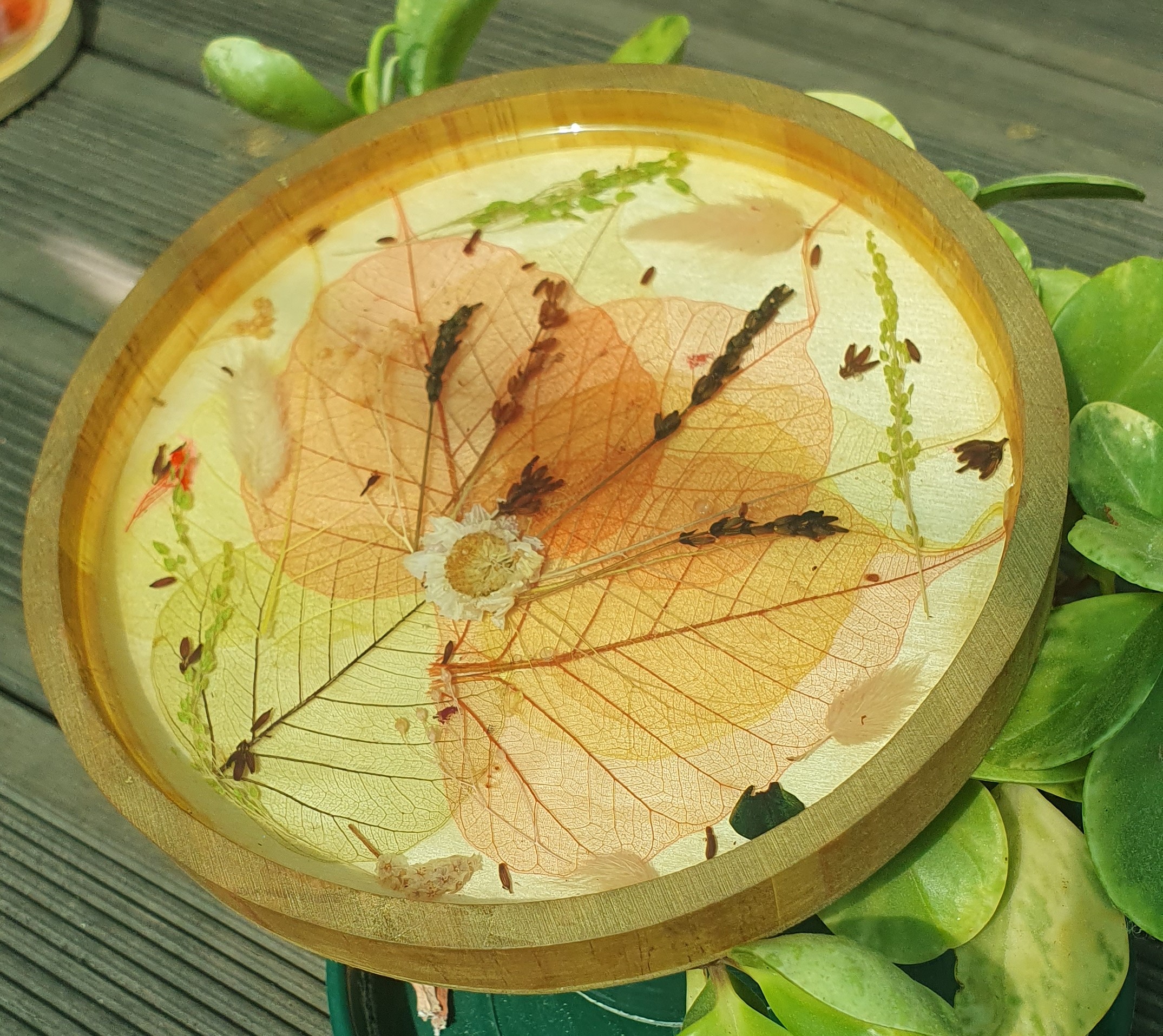 Bandeja decorativa artesanal