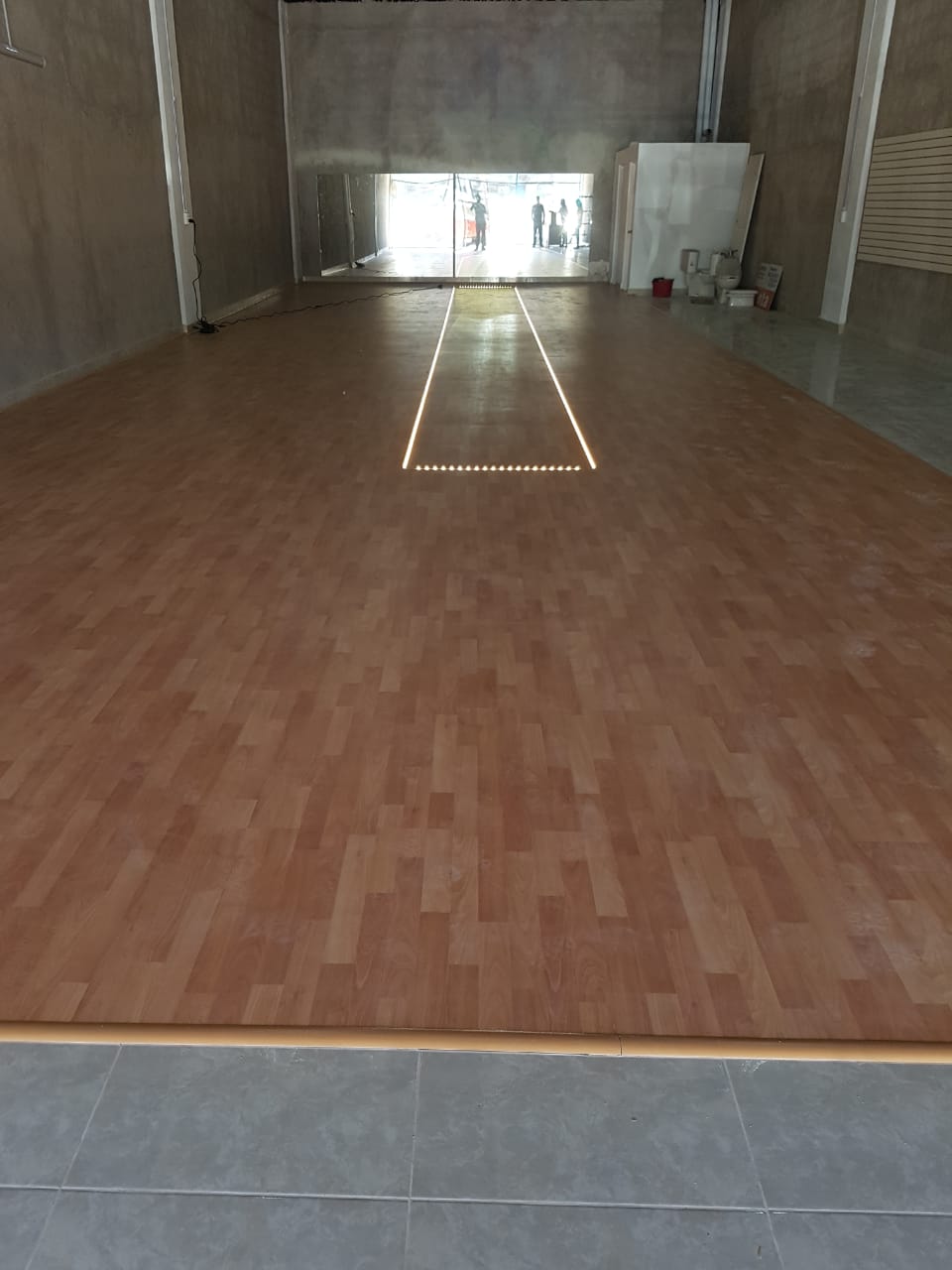 Pisos Laminados, Vinílicos y Madera
