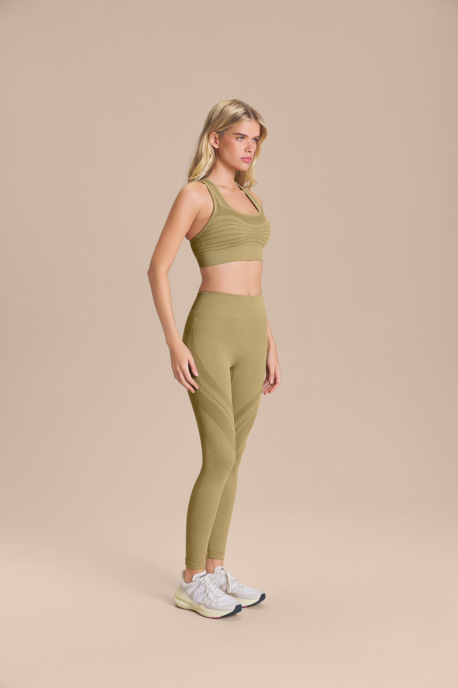 Top Sculpt Seamless Breeze