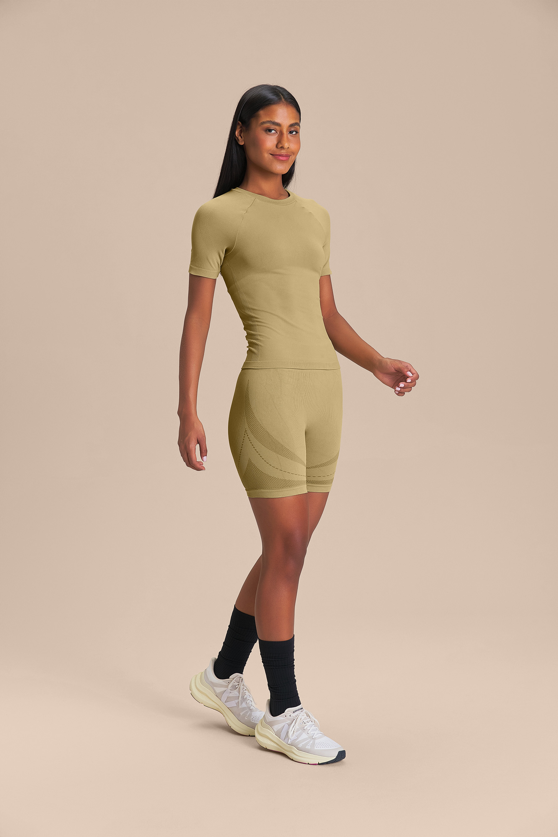 Bermuda Sculpt Seamless Breeze