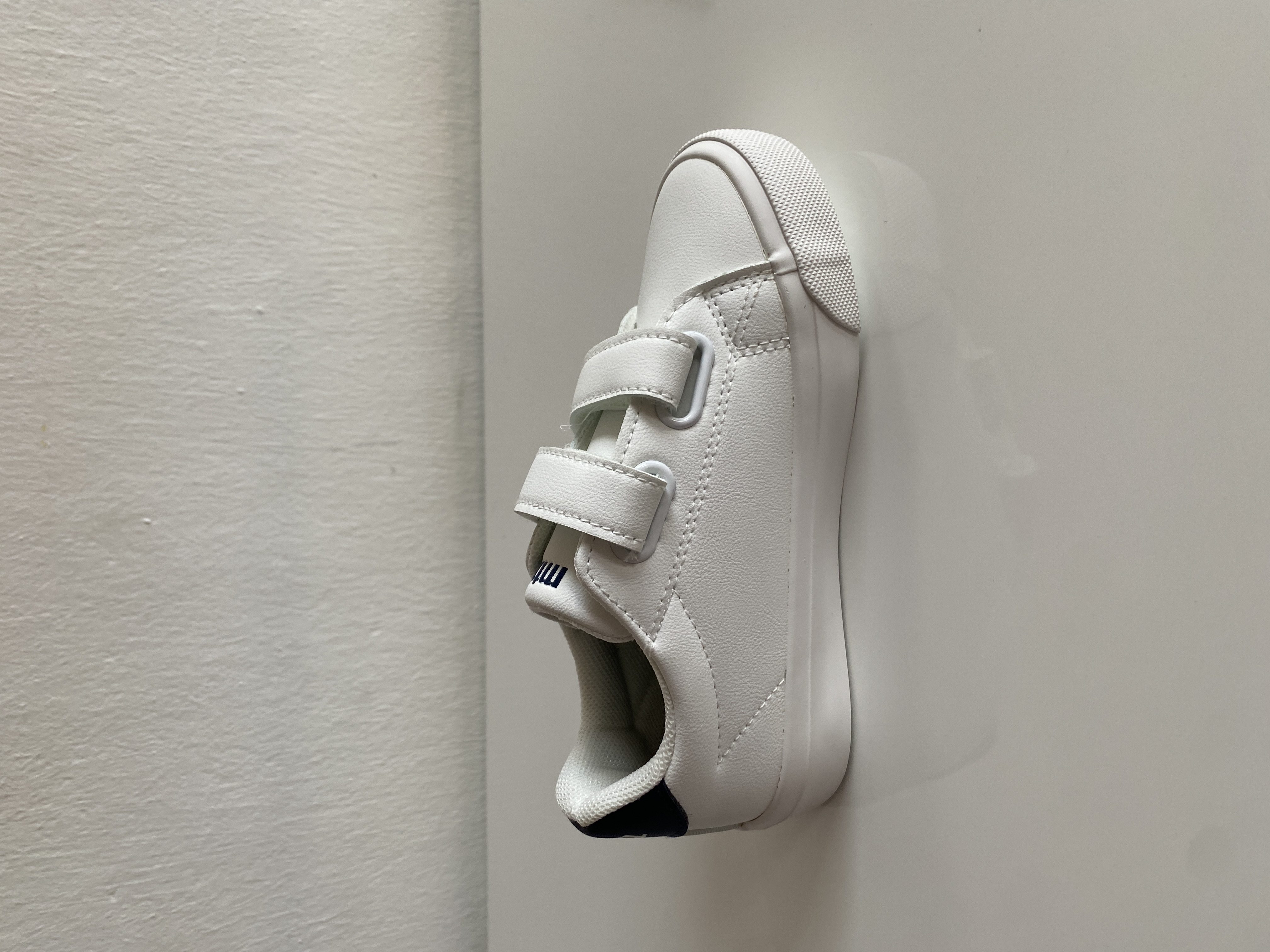 MTNG TENIS BLANCO VELCRO