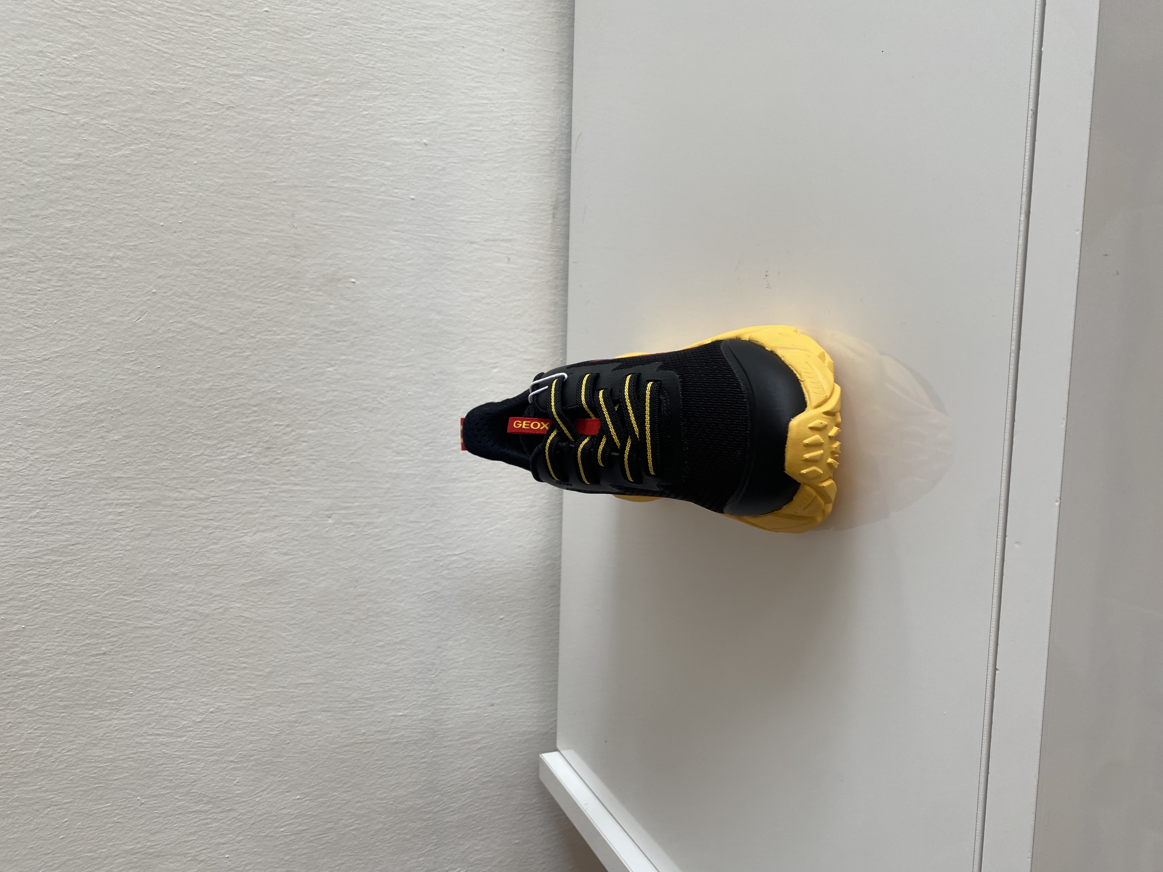 ZAPATILLA GEOX CALCEFÁCIL NEGRO