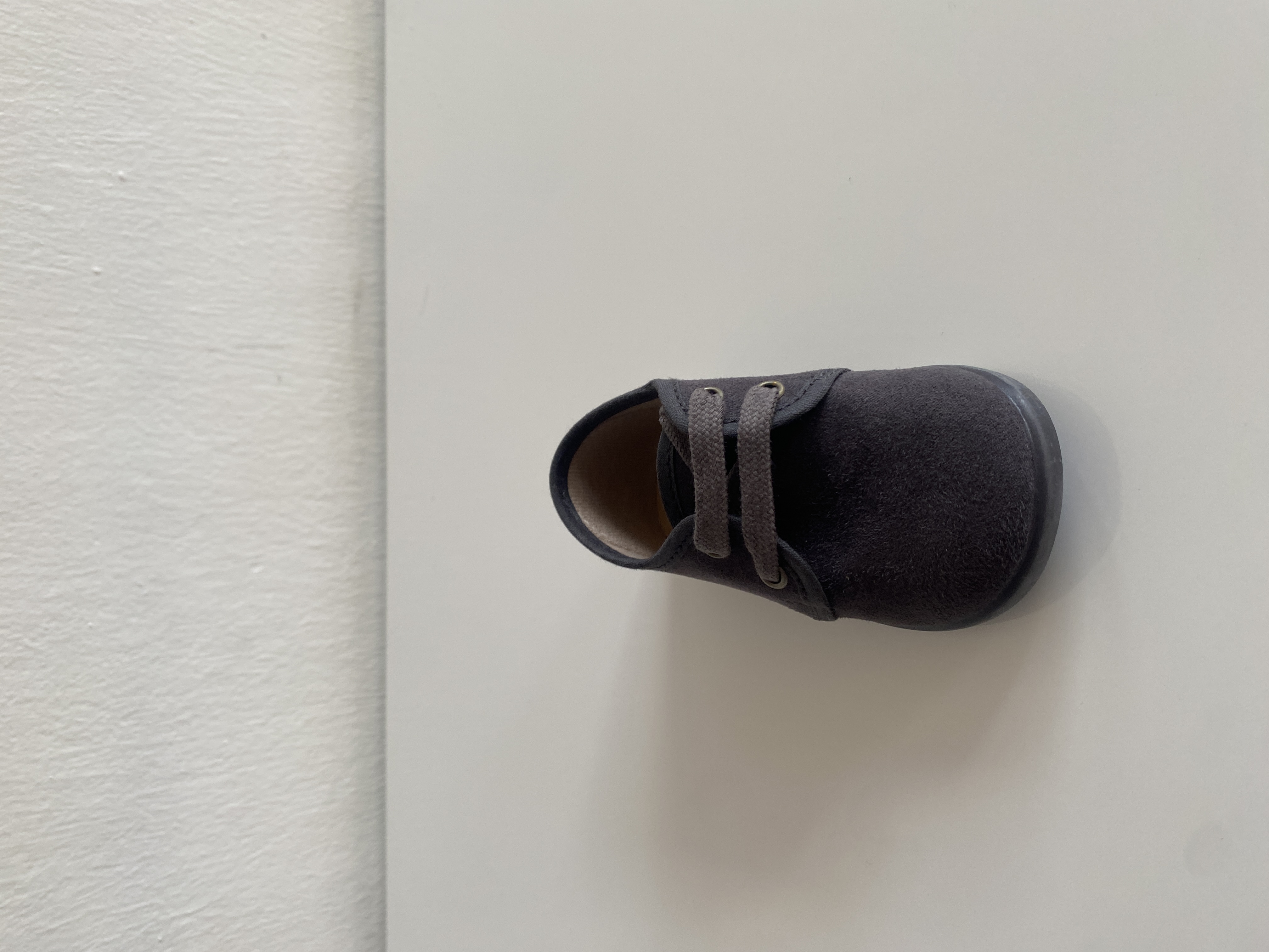 ZAPATOS DE BATILAS GRIS