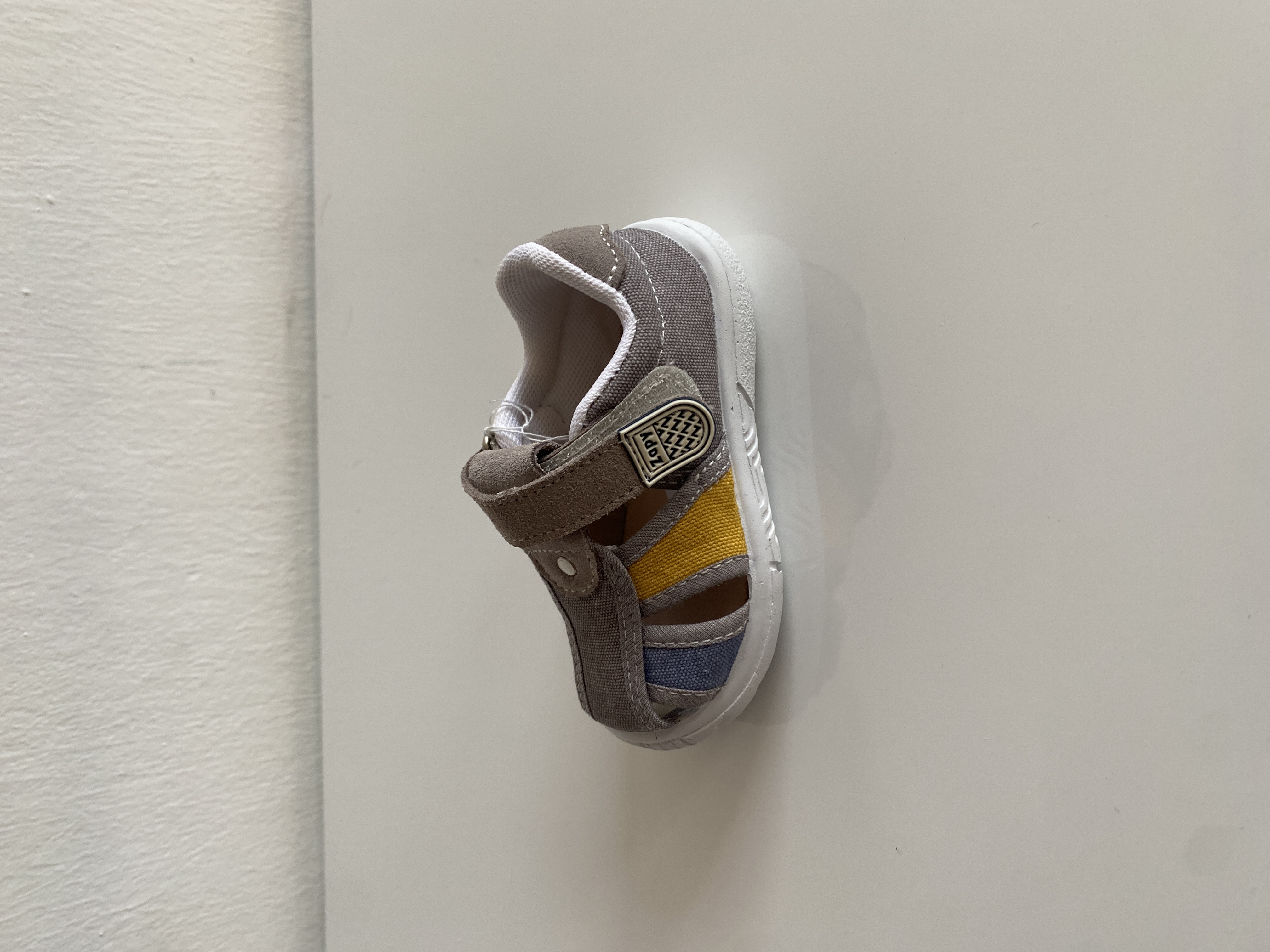 SANDALIA ZAPY PIEDRA-MOSTAZA