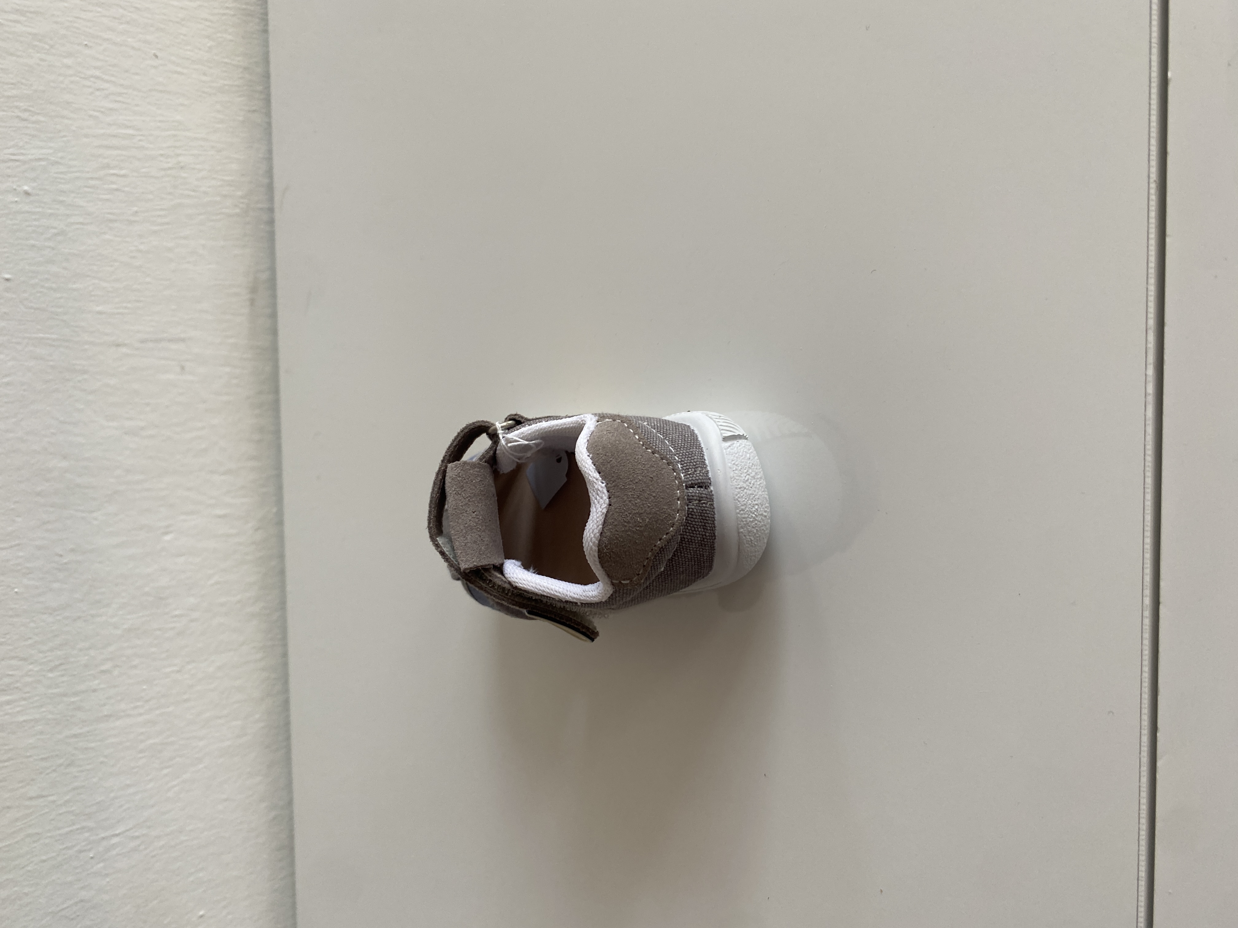 SANDALIA ZAPY PIEDRA-MOSTAZA